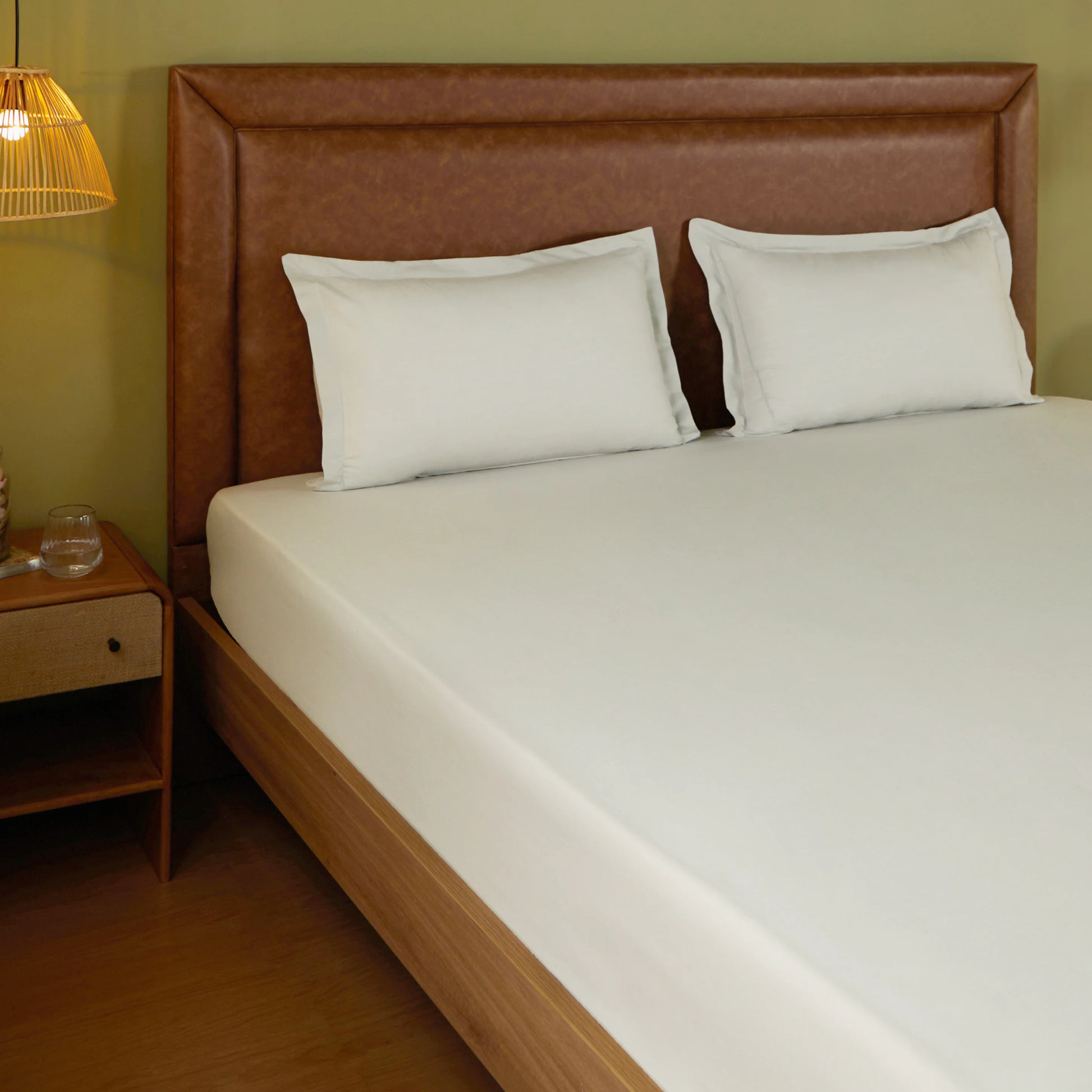 Paleto | Everyday Hues Solid Dyed Cotton Fitted Sheet Set-Silver Silver / Queen