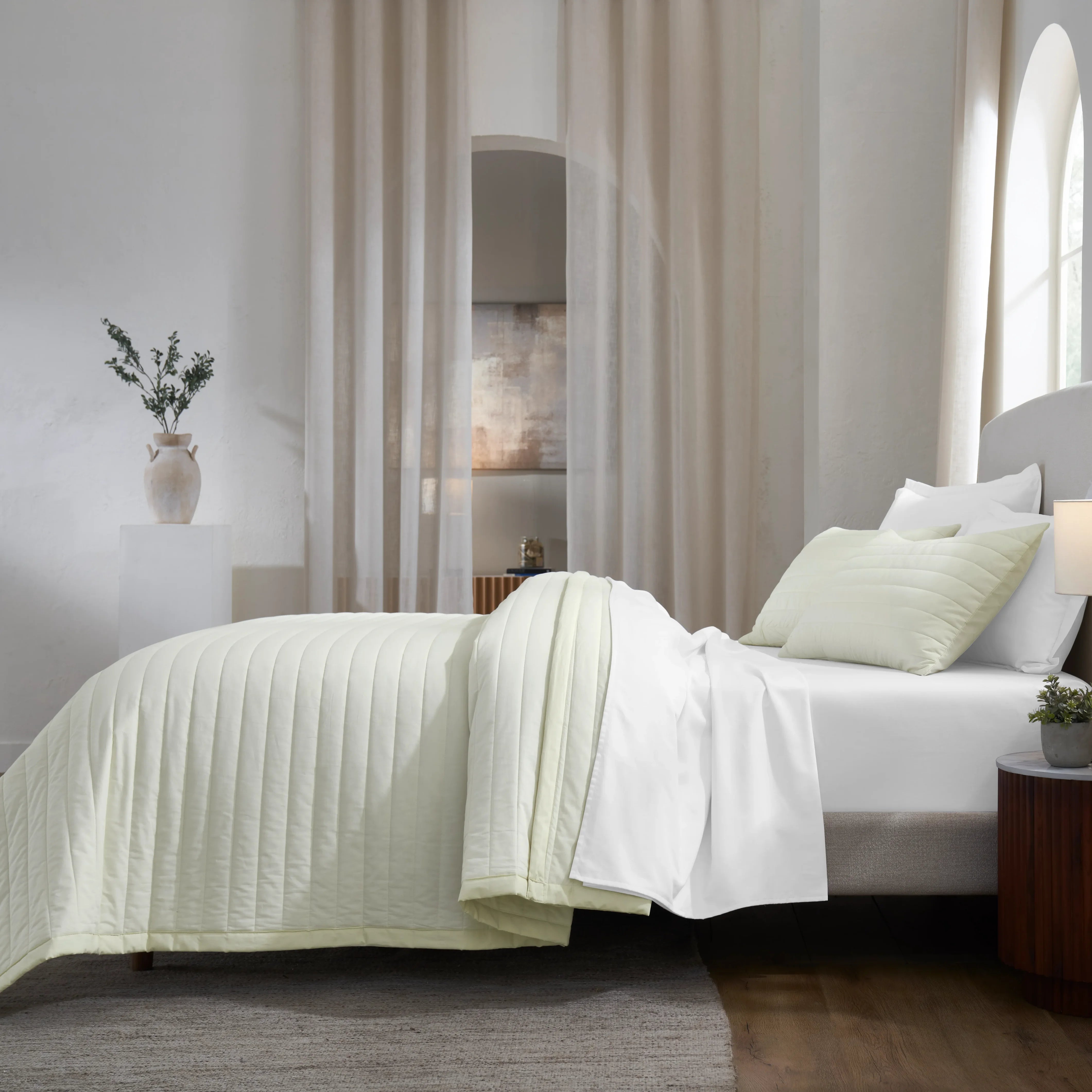Nuvola | Luxurious Solid Dyed Straight Quilted Cotton Bedcover Set Ivory