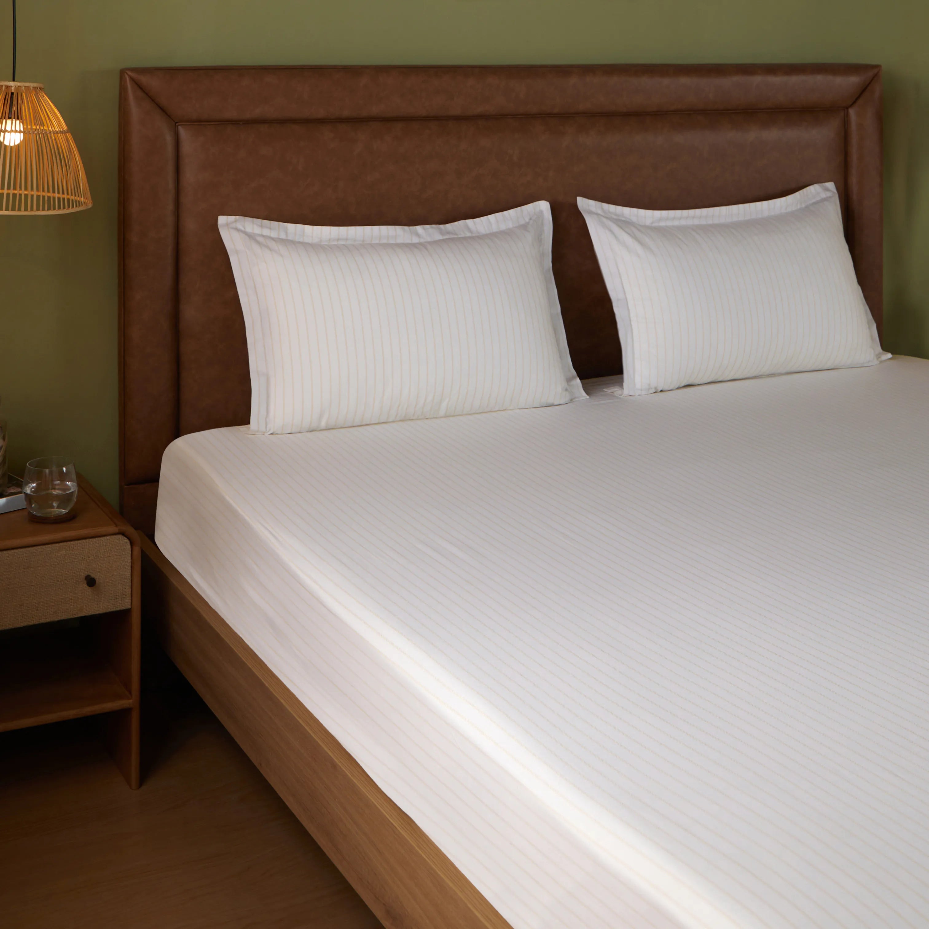 Bloomshire Classic | Everyday Charm Printed Cotton Bedsheet Set-Beige Beige / Queen