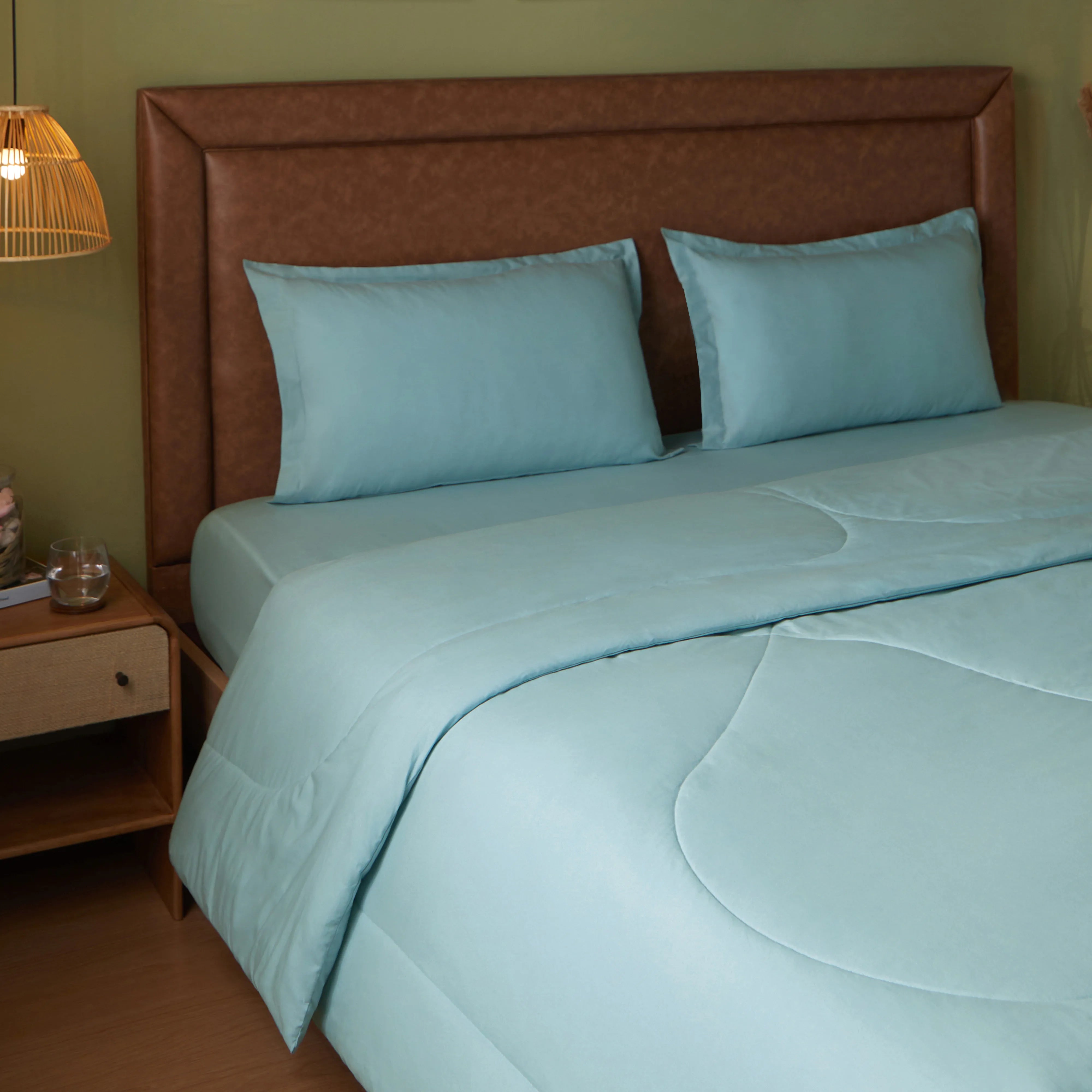 Paleto | Everyday Hues Cotton Solid Dyed 240GSM Comforter for Extra Warmth-Blue Sky Blue Sky / Double