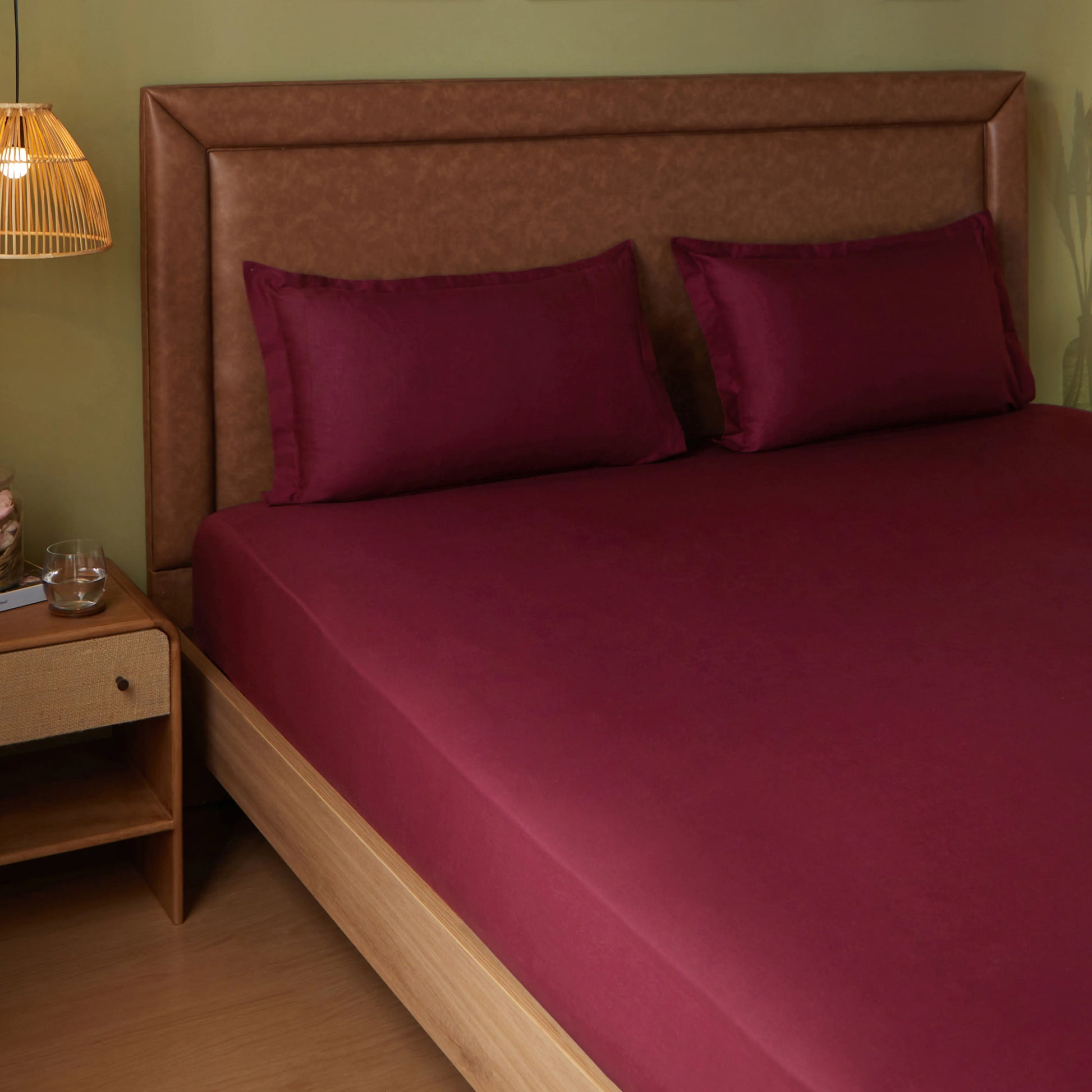 Paleto | Everyday Hues Solid Dyed Cotton Bedsheet Set-Windsor Wine Windsor Wine / Super King