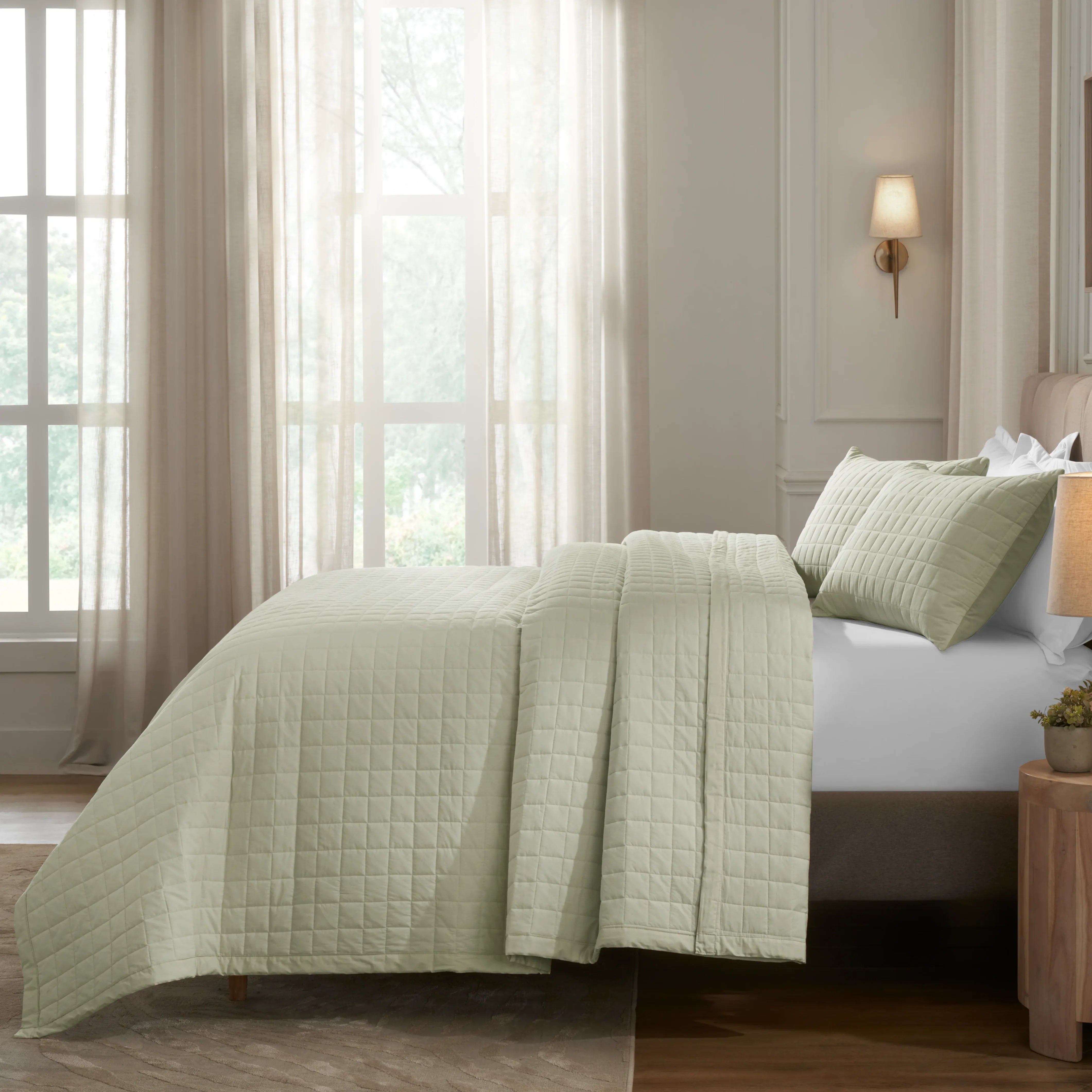 Nuvola | Luxurious Solid Dyed Box Quilted Cotton Bedcover Set Linen