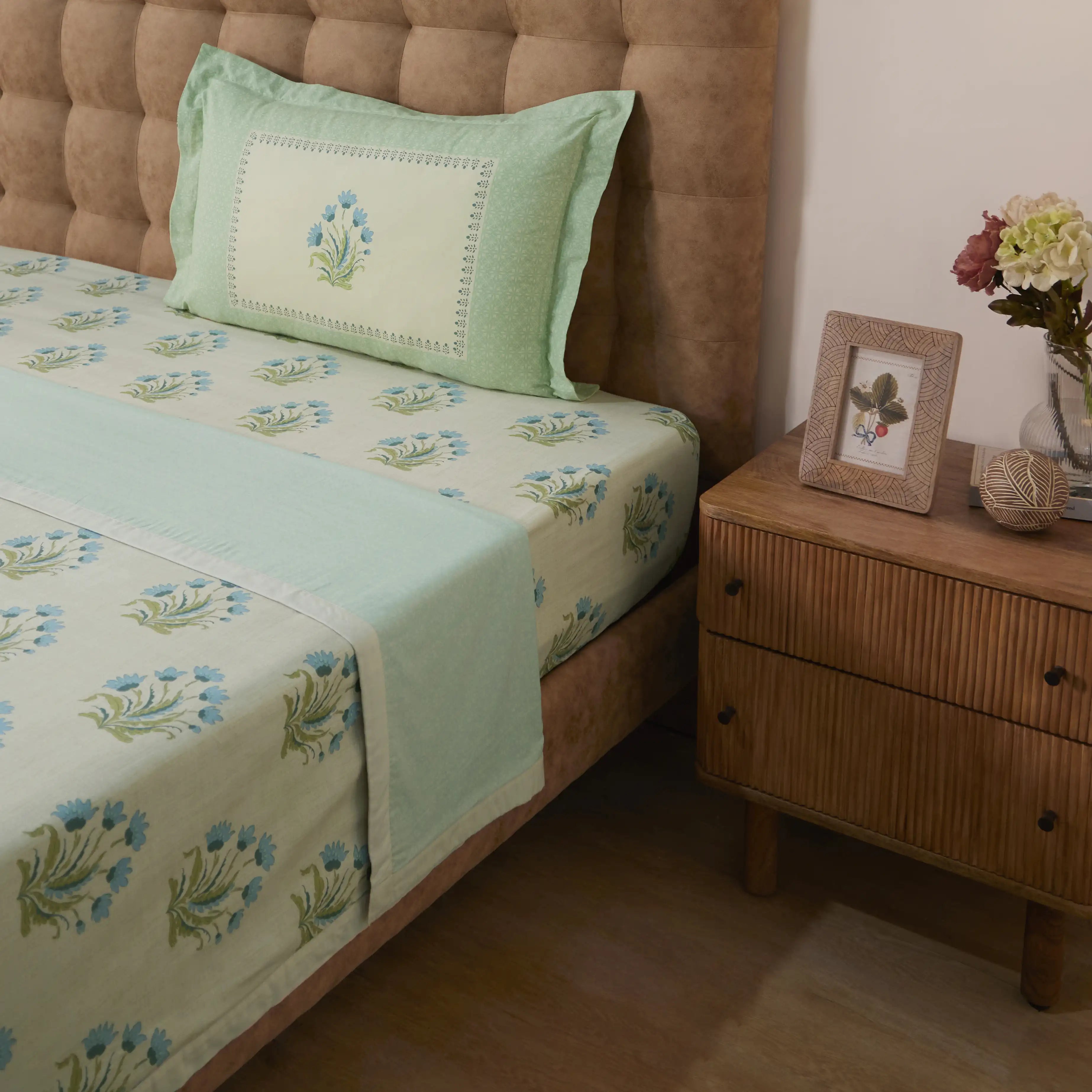 Chippa Lane | Contemporary Indian Print Design Reversible Dohar with Super Soft Flannel Layering-Indian Sage Indian Sage / Single