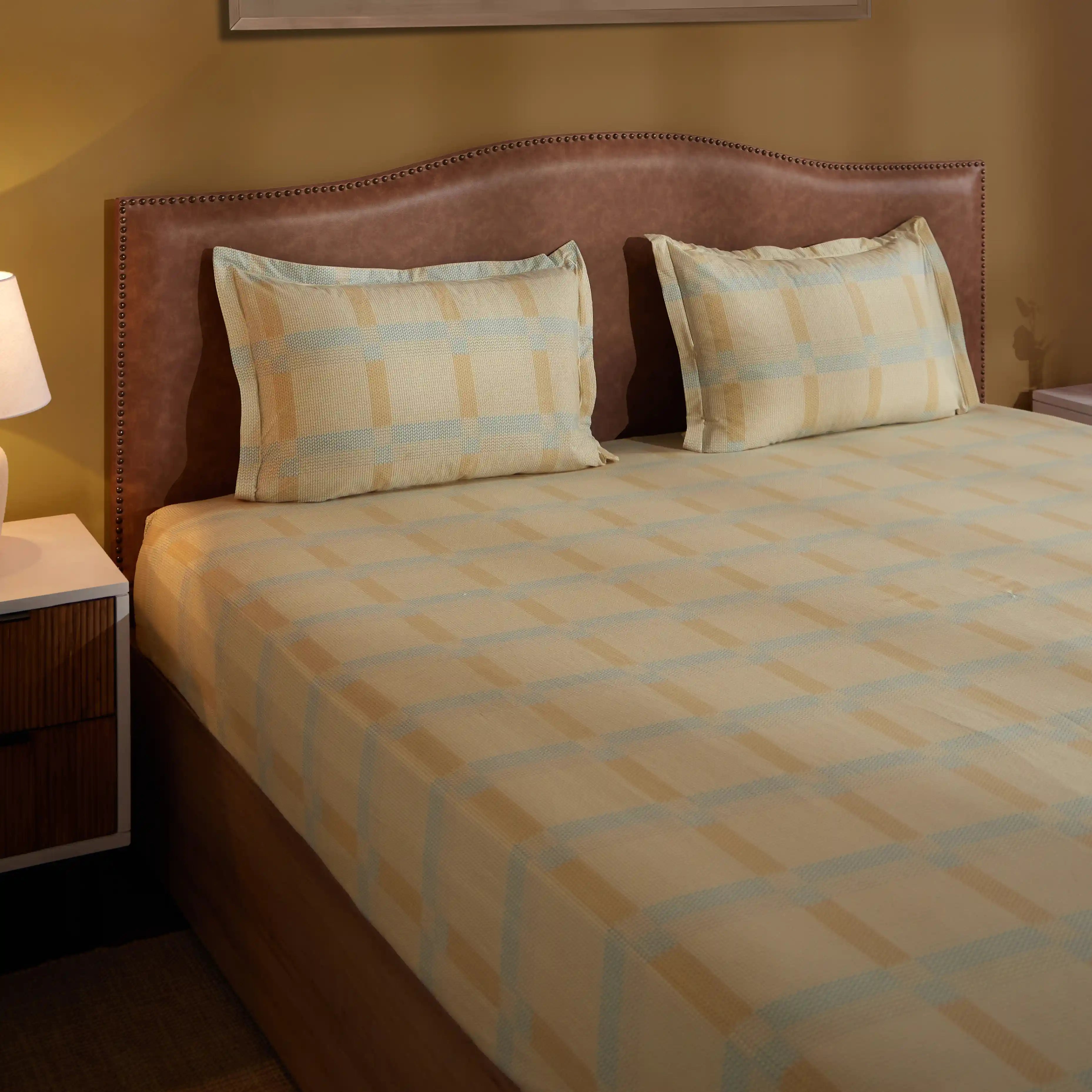 Threadscapes Printed Bedsheet Set-Sand Sand / Double