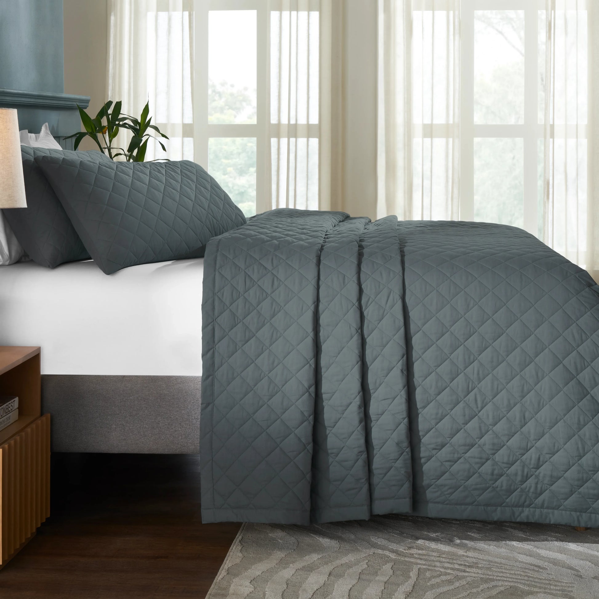 Nuvola | Luxurious Solid Dyed Diamond Quilted Cotton Bedcover Set Charcoal