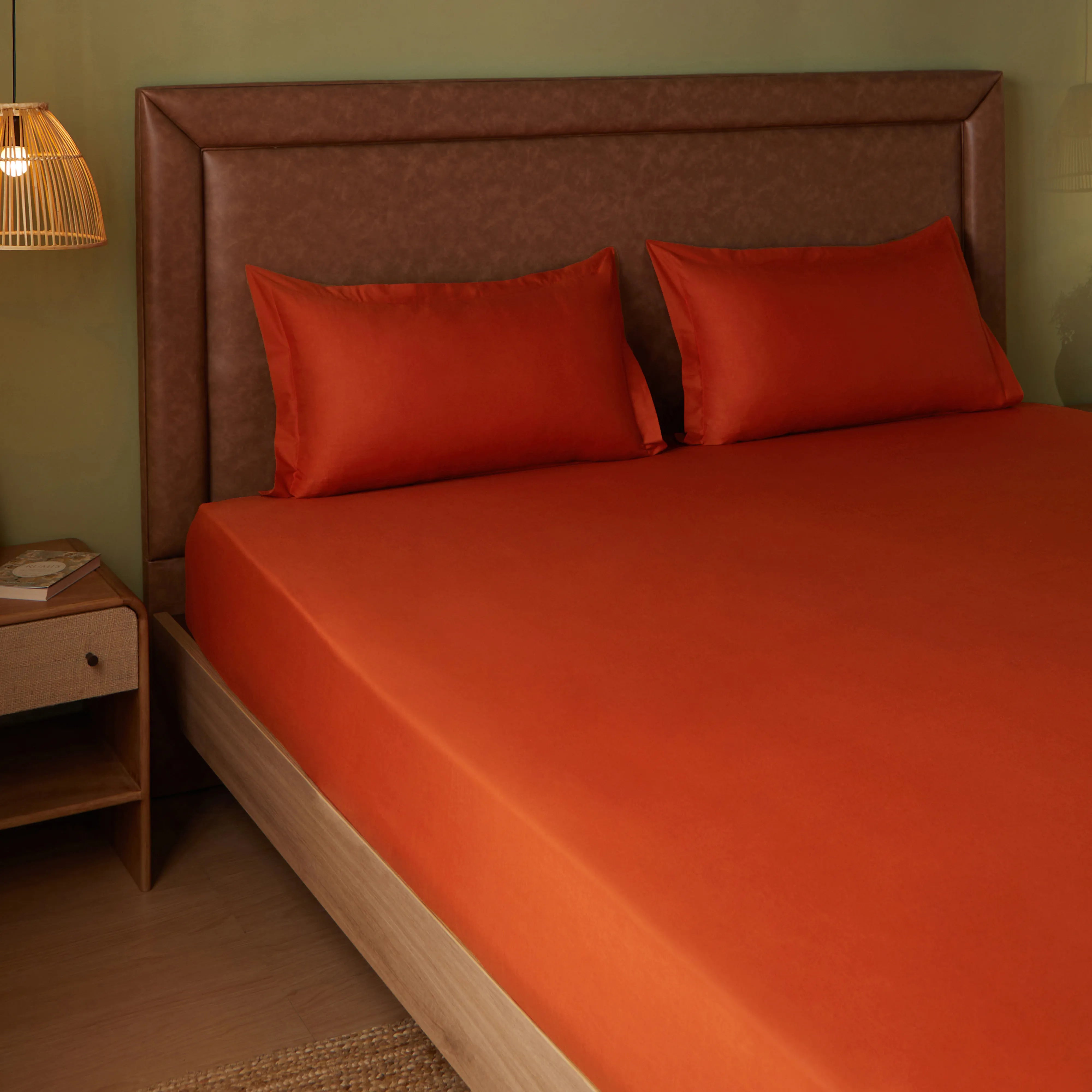 Paleto | Everyday Hues Solid Dyed Cotton Fitted Sheet Set-Rust Rust / King