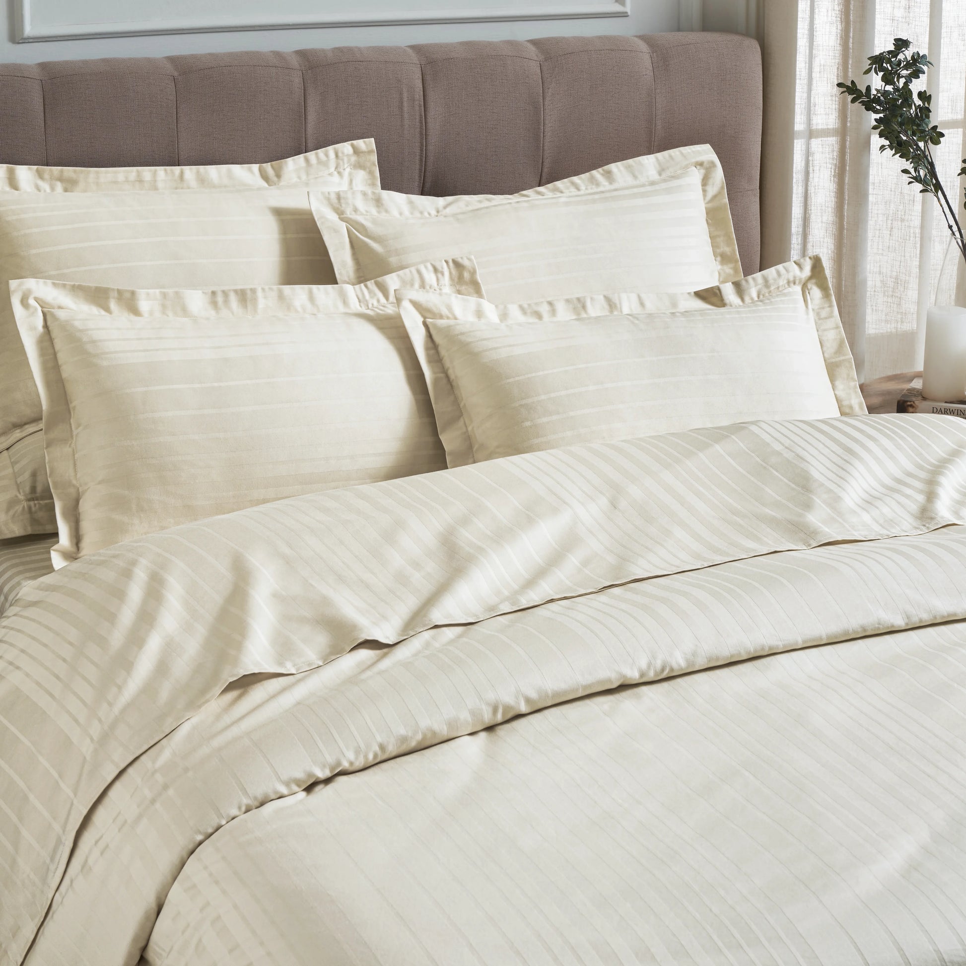 Seraya | 400TC Varigated Stripes Super Soft Fitted Sheet Set Ivory / King