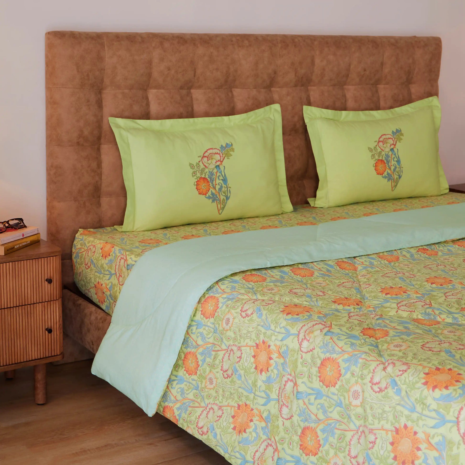 Chippa Lane | Contemporary Indian Print Design Coordinated Bedding Set | Set of Bedsheet & Comforter-Green Green / Double