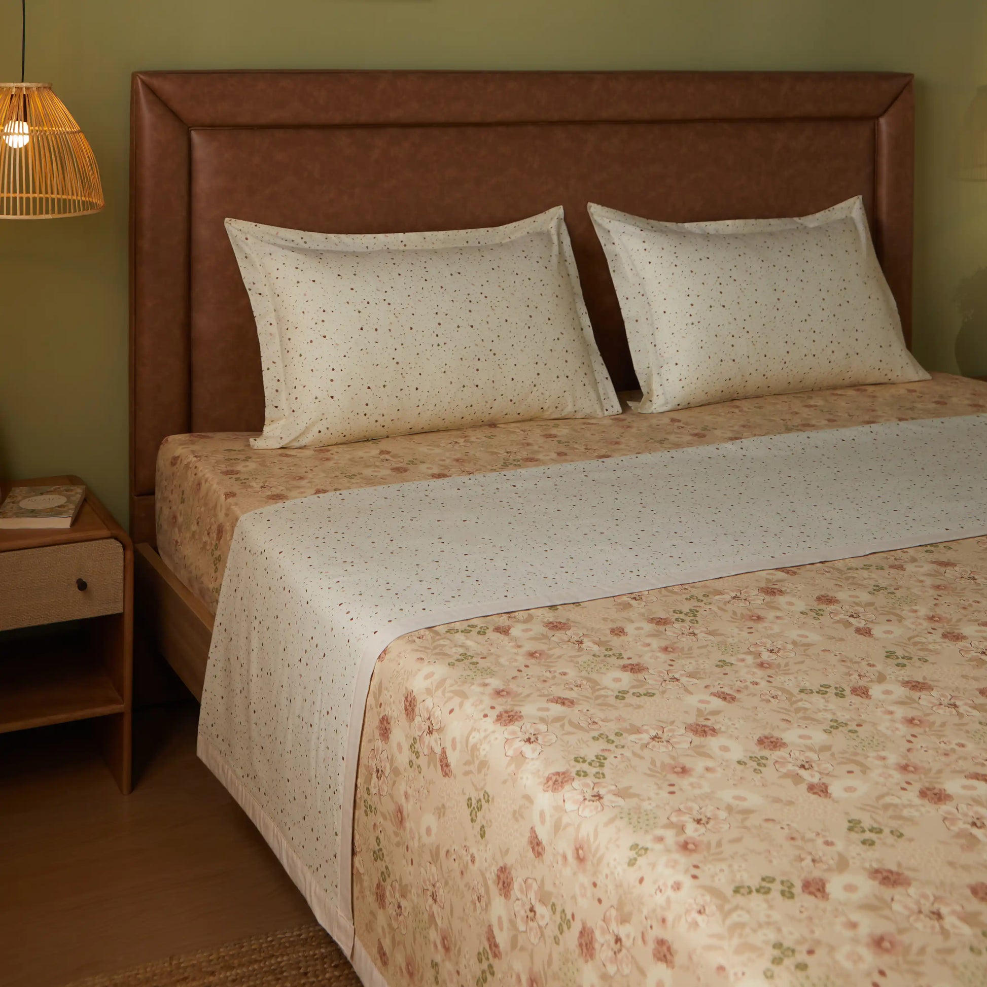 Mishella Printed Beige Bedding Set-1 (Dbl Bedsheet + Dbl Dohar) Beige / Double