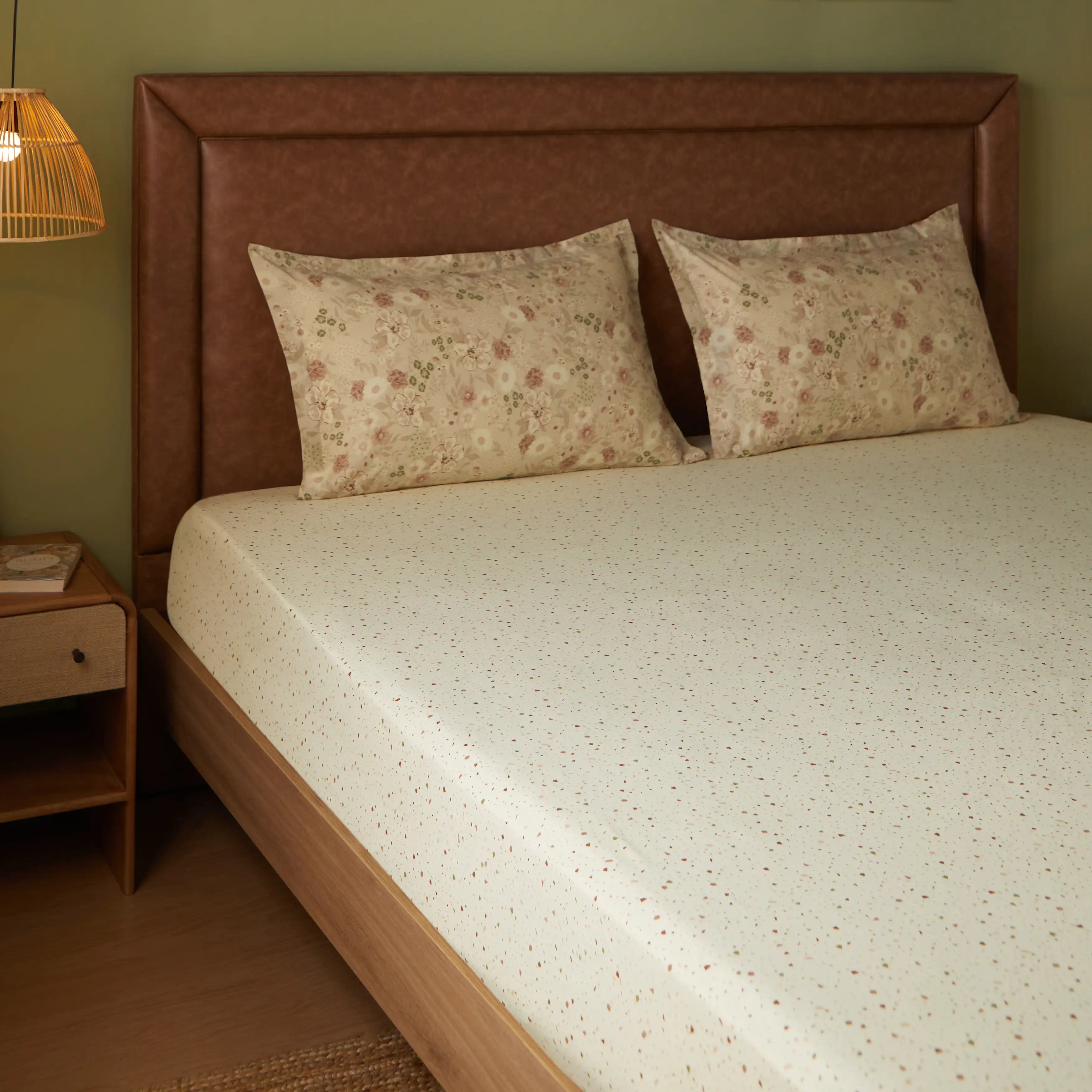 Mishella | Mix & Match Printed Cotton Bedsheet Set - Cream Cream / Queen