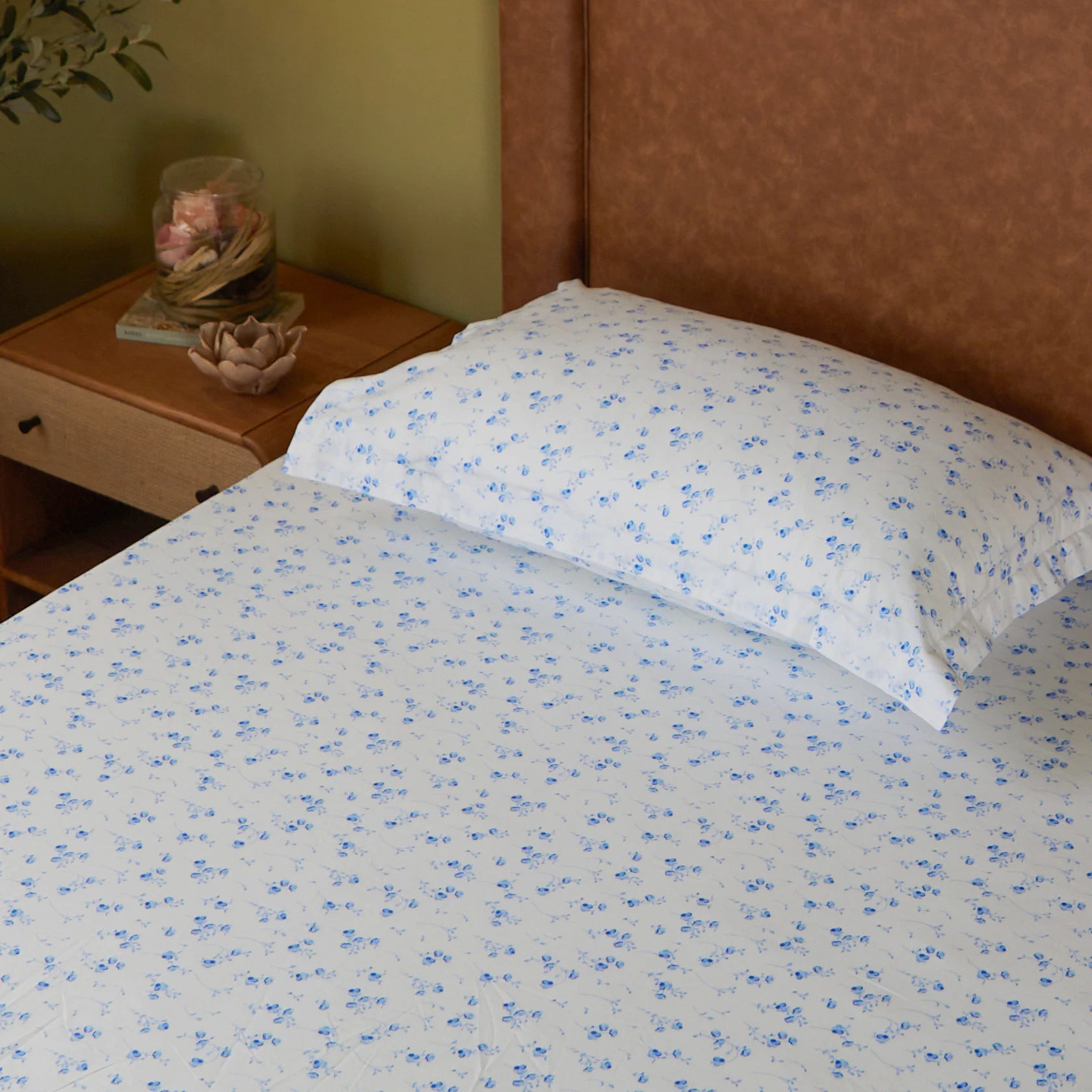 Bloomshire Classic | Everyday Charm Printed Cotton Bedsheet Set-Ocean Blue Ocean Blue / Single