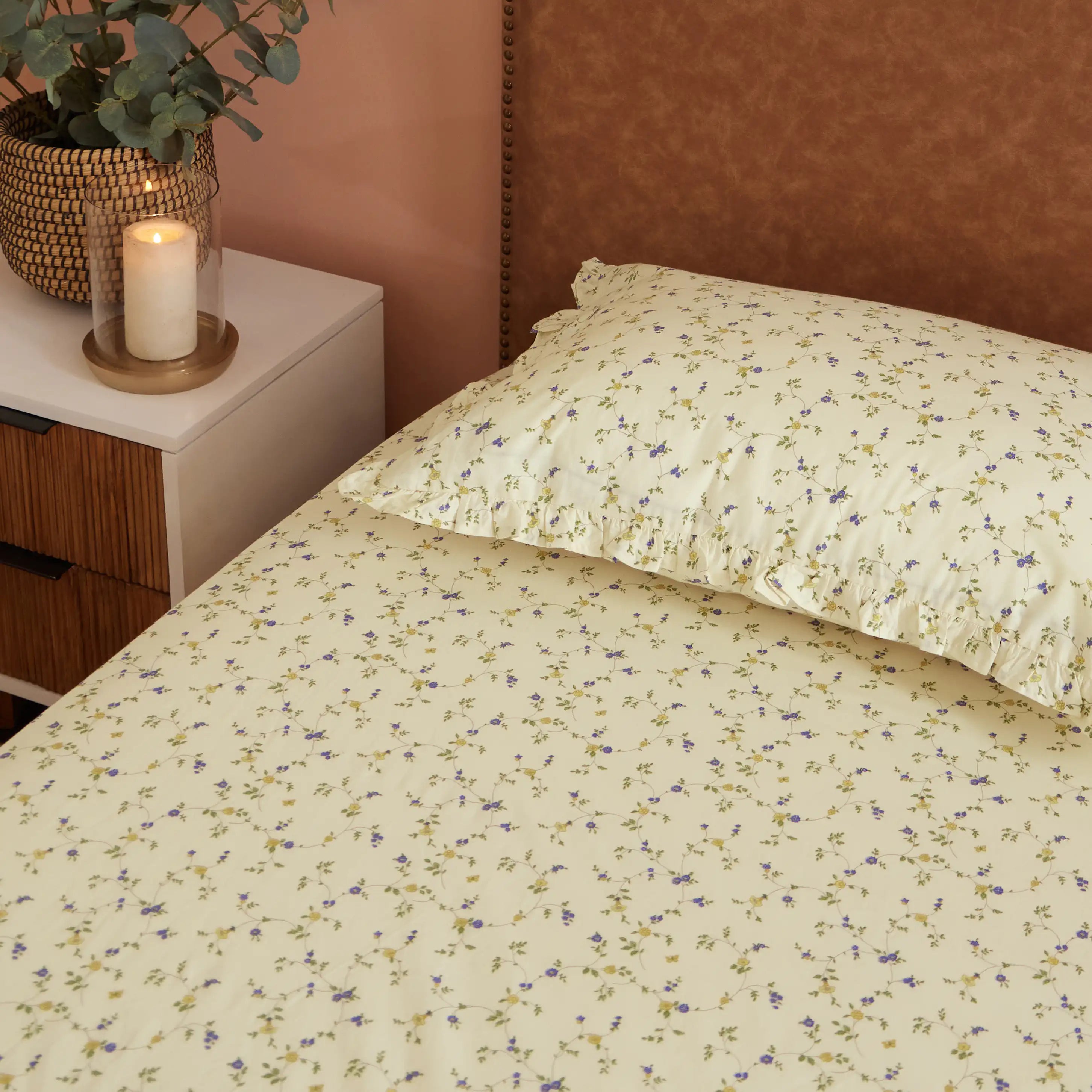 Bloomshire Luxe 100% Cotton Bedsheet Set Cream Bloom / Single