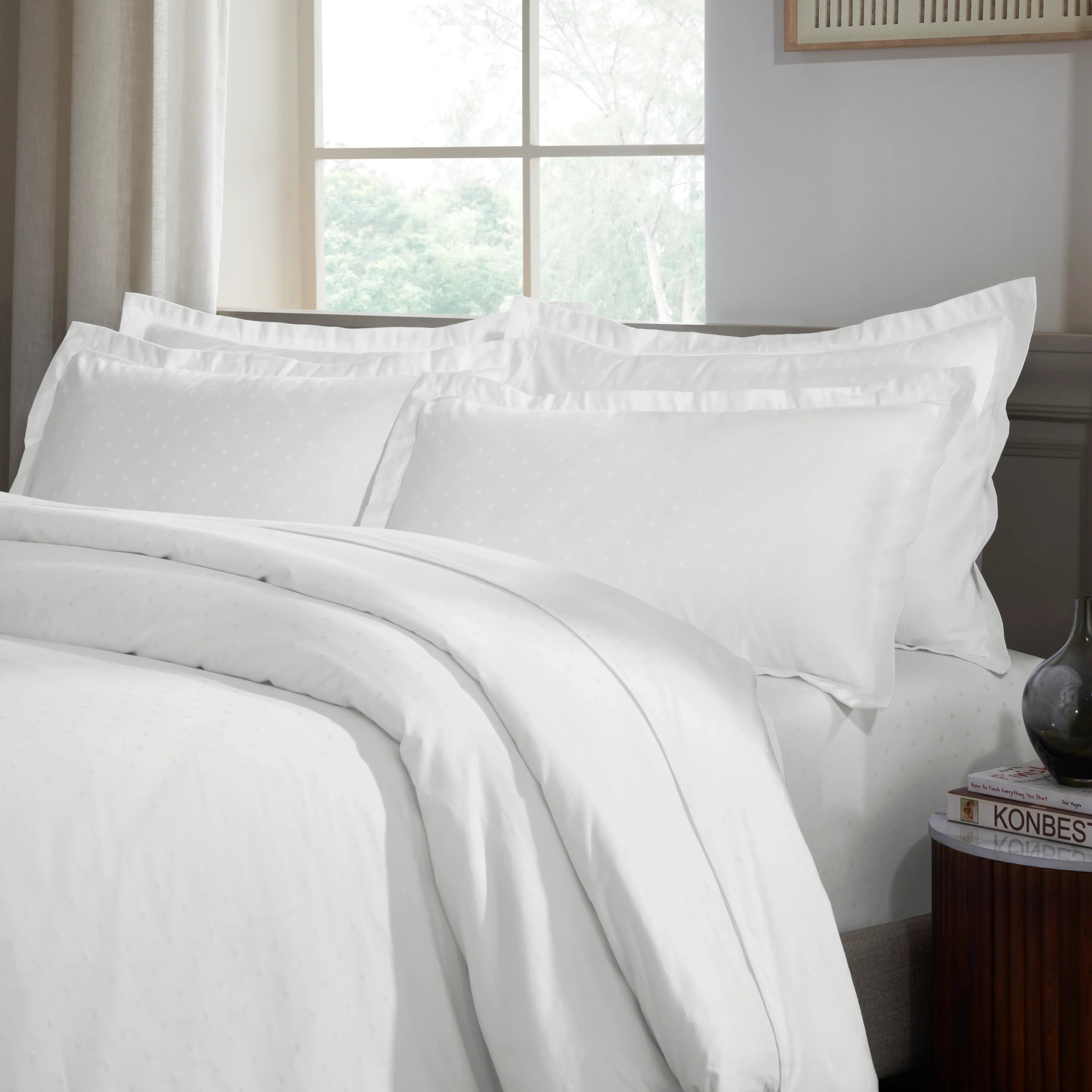 Ricaso | 1000TC Egyptian Cotton Swiss Dot Super Soft Fitted Sheet Set | Pillow Cover with Merrow Hem Treatment White / King