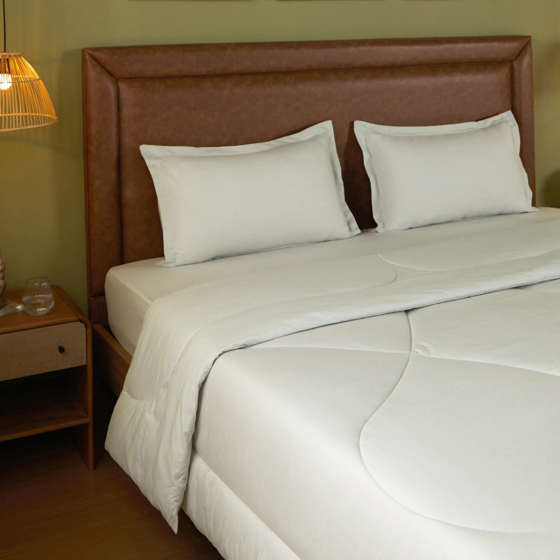 Paleto | Everyday Hues Cotton Solid Dyed 120GSM Comforter-Silver Silver / Double