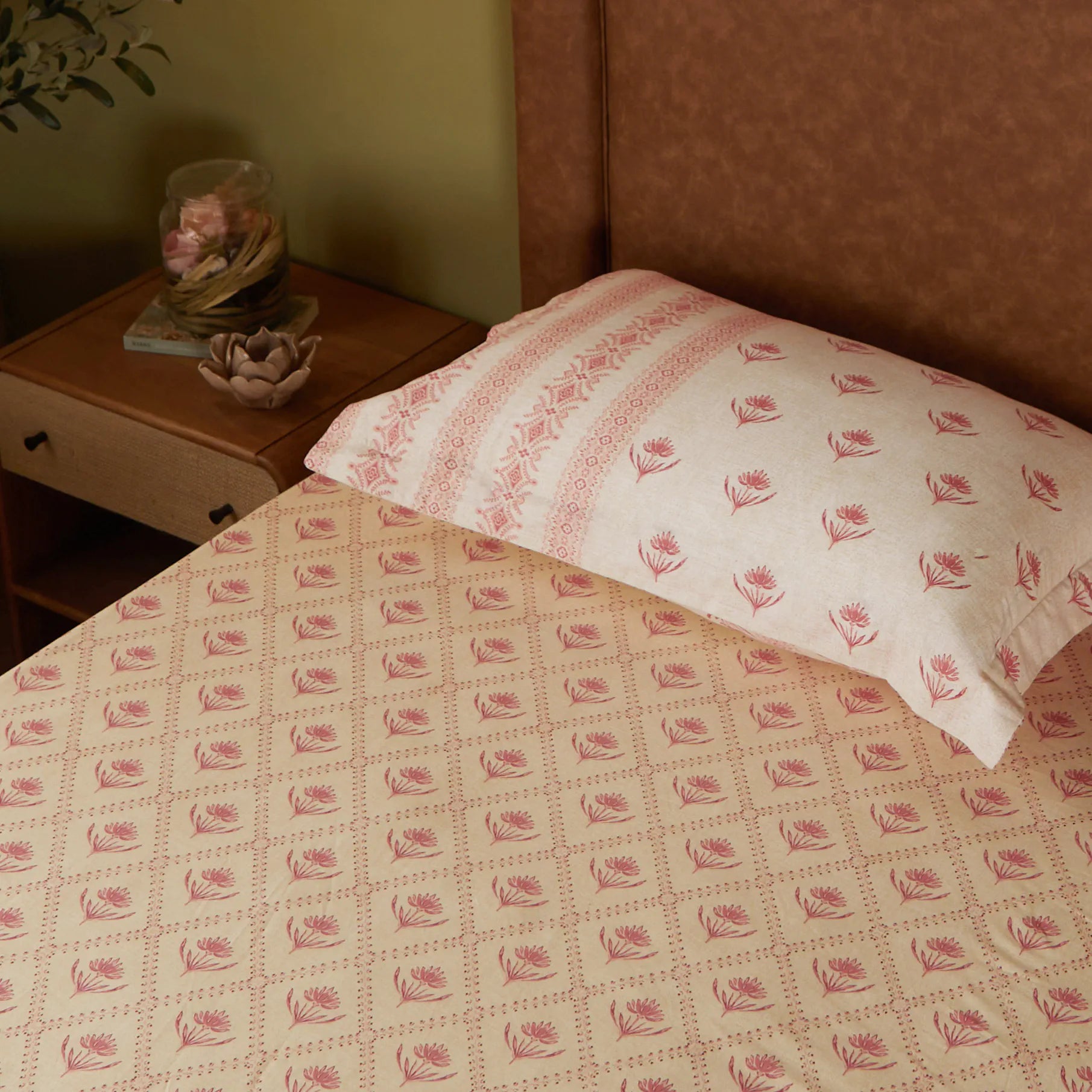 Chippa Lane 100% Cotton Bedsheet Set Red / Single