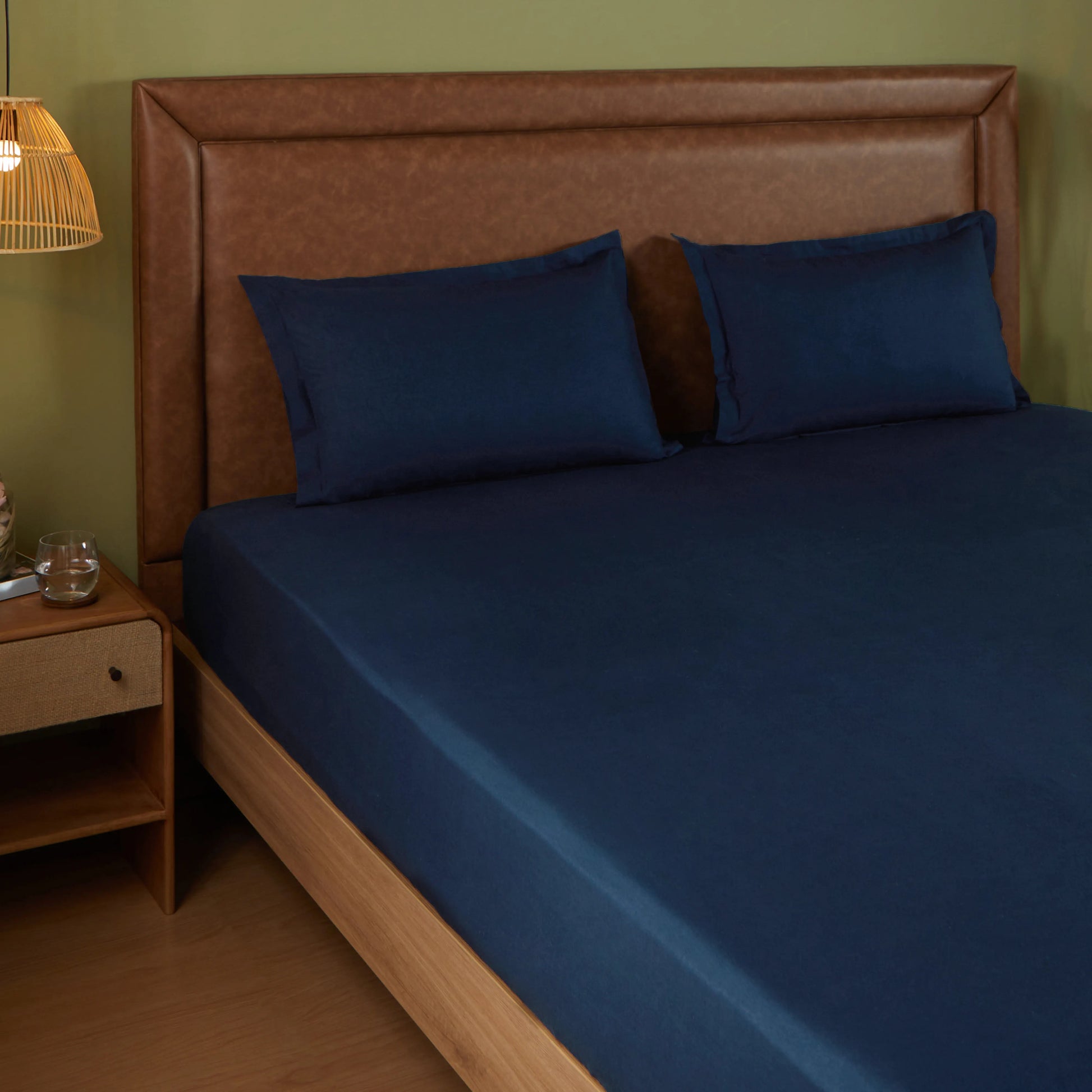 Paleto | Everyday Hues Solid Dyed Cotton Fitted Sheet Set-Navy Navy / King