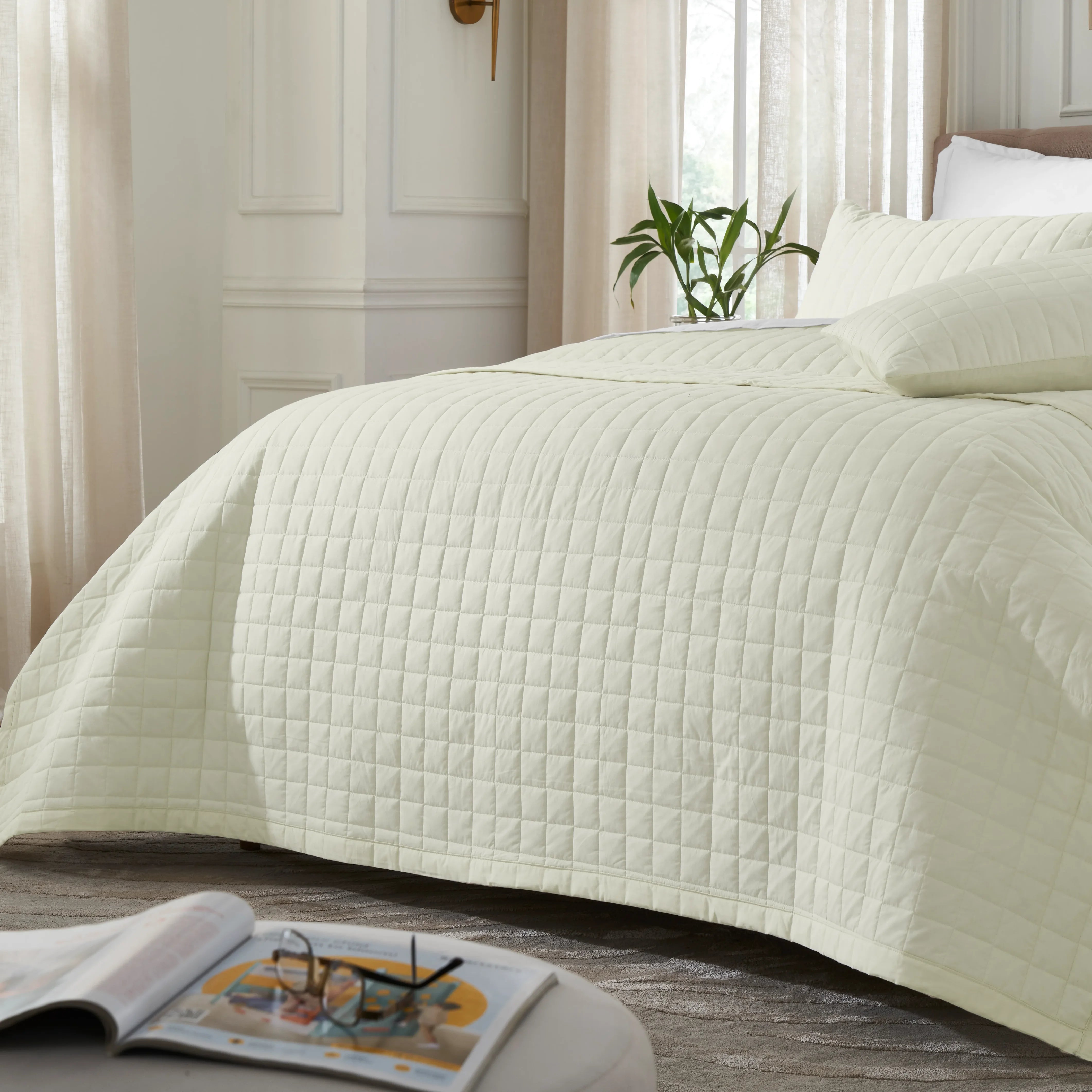 Nuvola | Luxurious Solid Dyed Box Quilted Cotton Bedcover Set Ivory