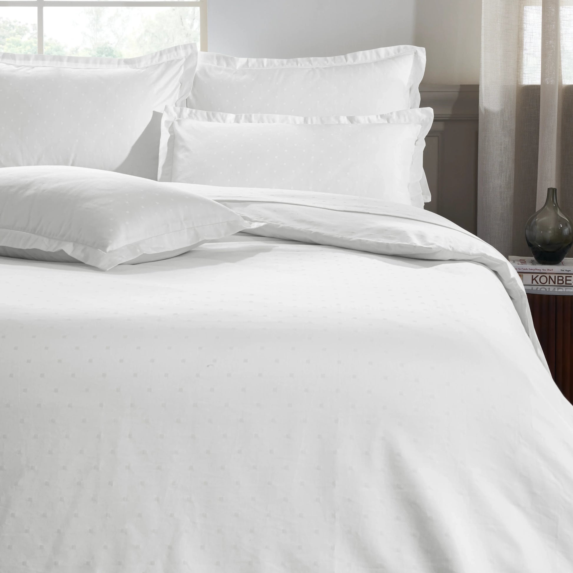 Ricaso | 1000TC Egyptian Cotton Swiss Dot Super Soft Fitted Sheet Set | Pillow Cover with Merrow Hem Treatment White / King