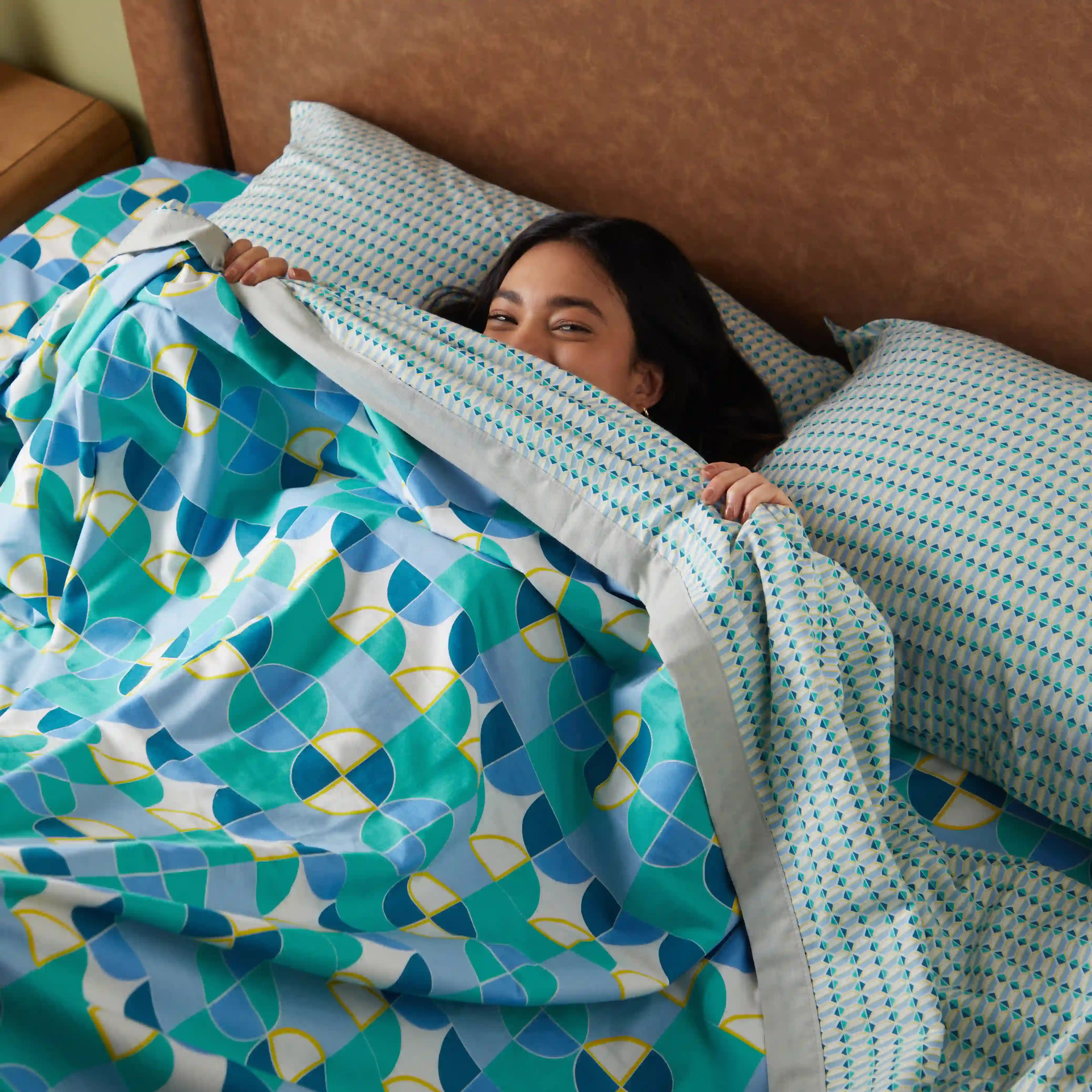 Mishella Printed Orbit Teal Bedding Set-3 (Dbl Bedsheet + Dbl Comforter) Orbit Teal / Double