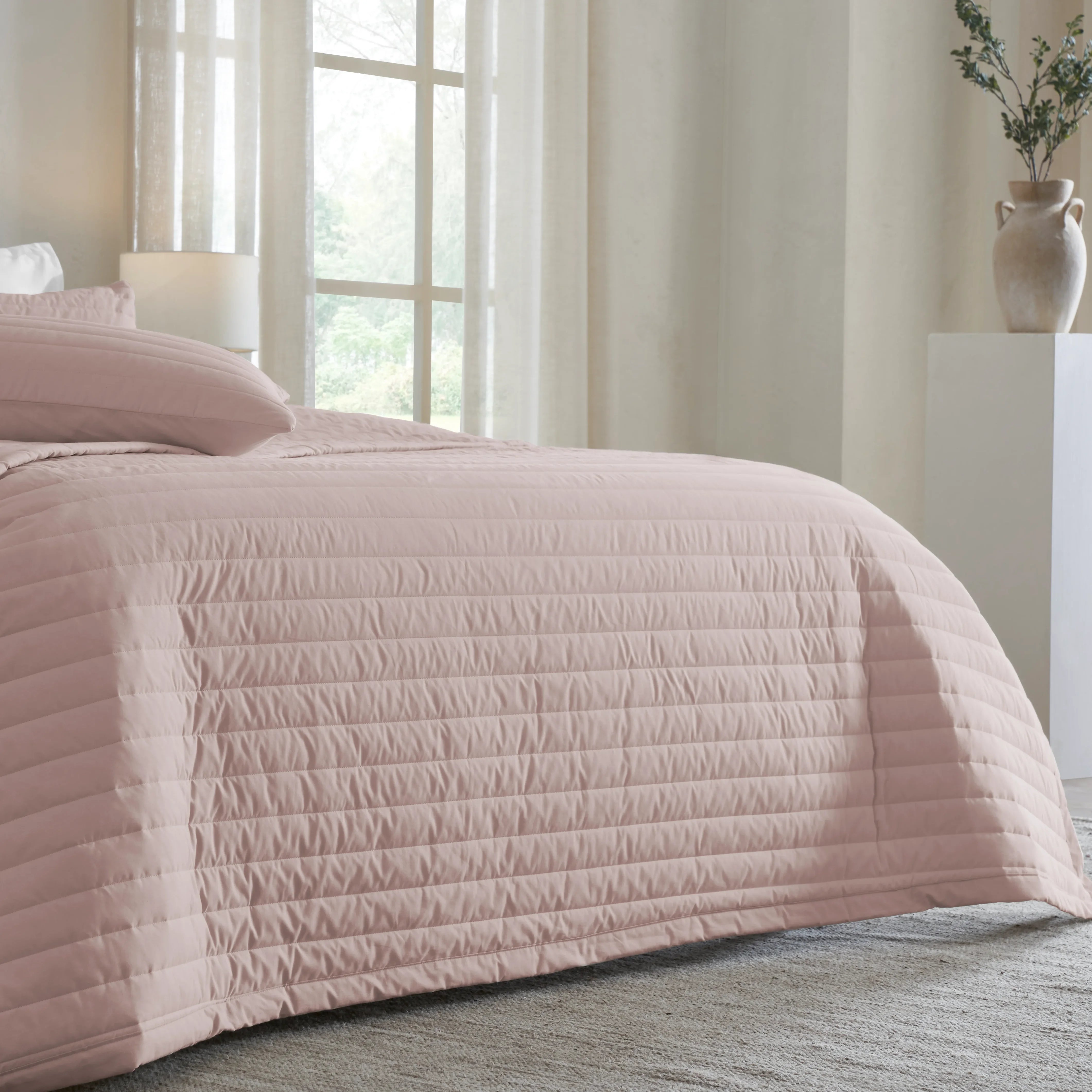 Nuvola | Luxurious Solid Dyed Straight Quilted Cotton Bedcover Set Sepia Rose