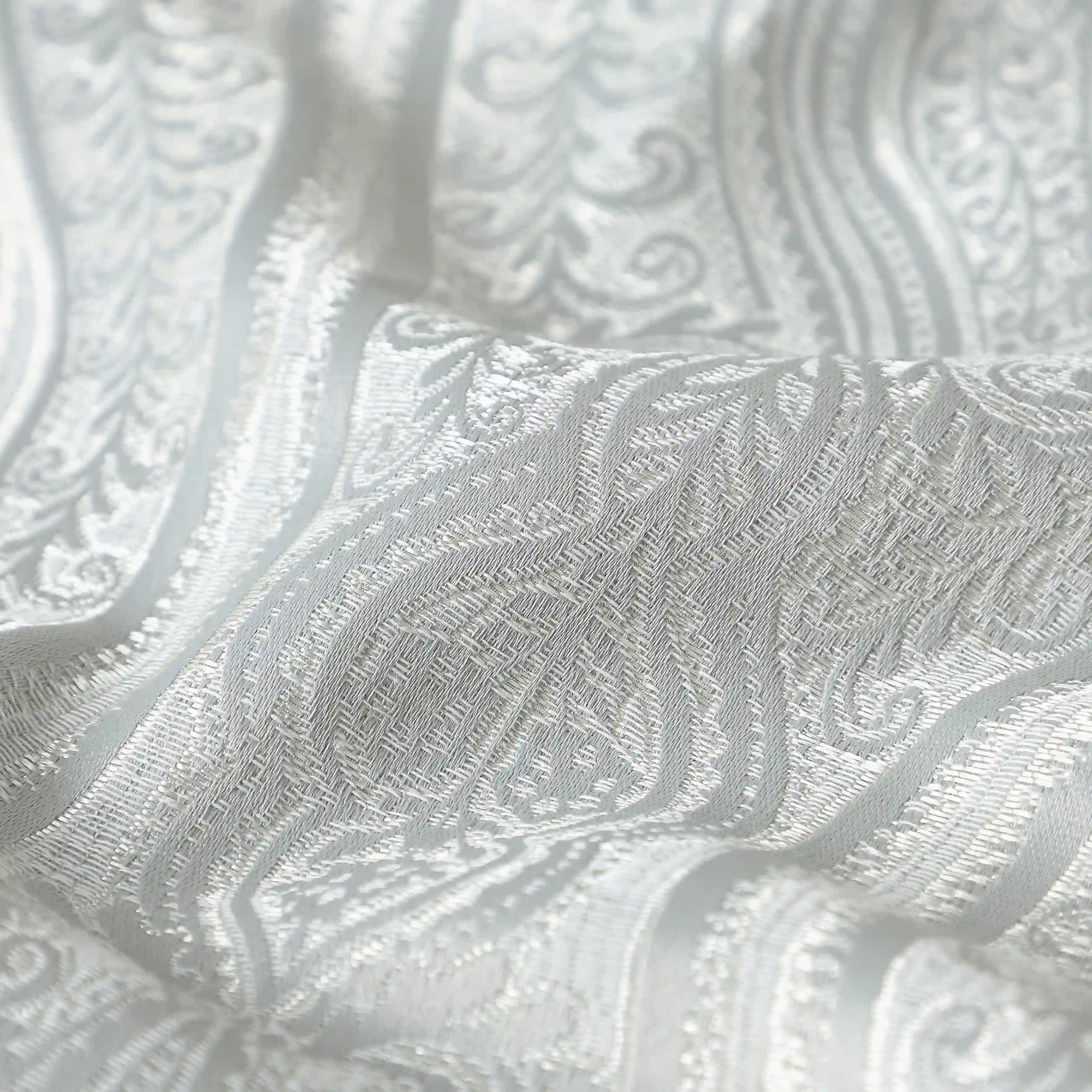 De Jacquard - Luxe Set Of 2 Jacquard Readymade Curtains | Royal Mirage Silver / Window (5ft X 4.4ft)