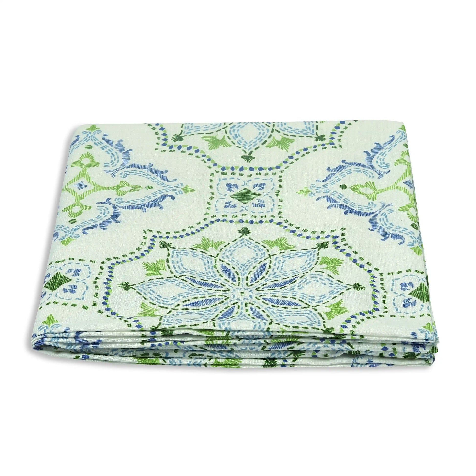 Nonna's Home 100% Polyester Table Cloth Bespoke Blooms / Table Cloth (150cm x 150cm)