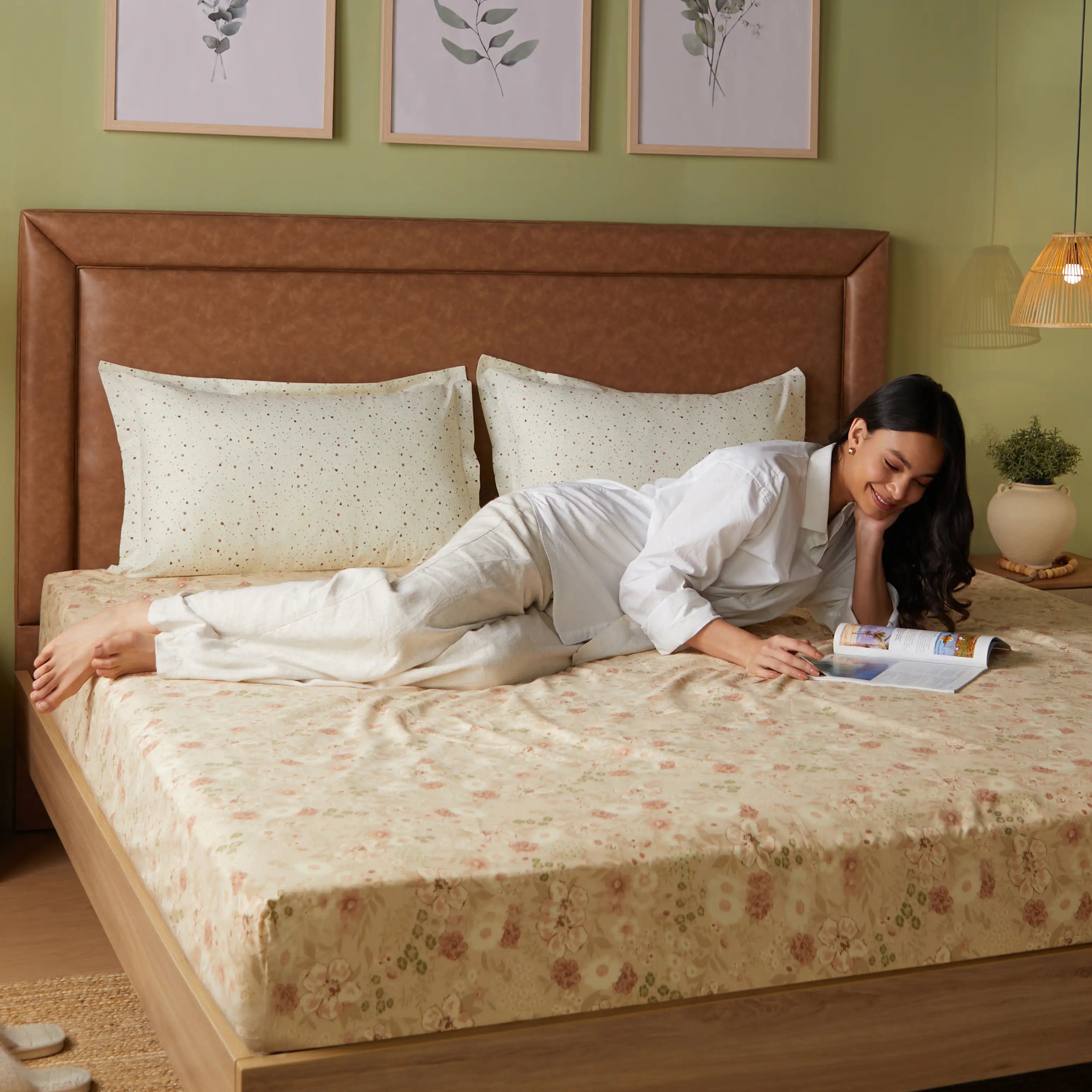 Mishella | Mix & Match Printed Cotton Bedsheet Set - Beige Beige / Single