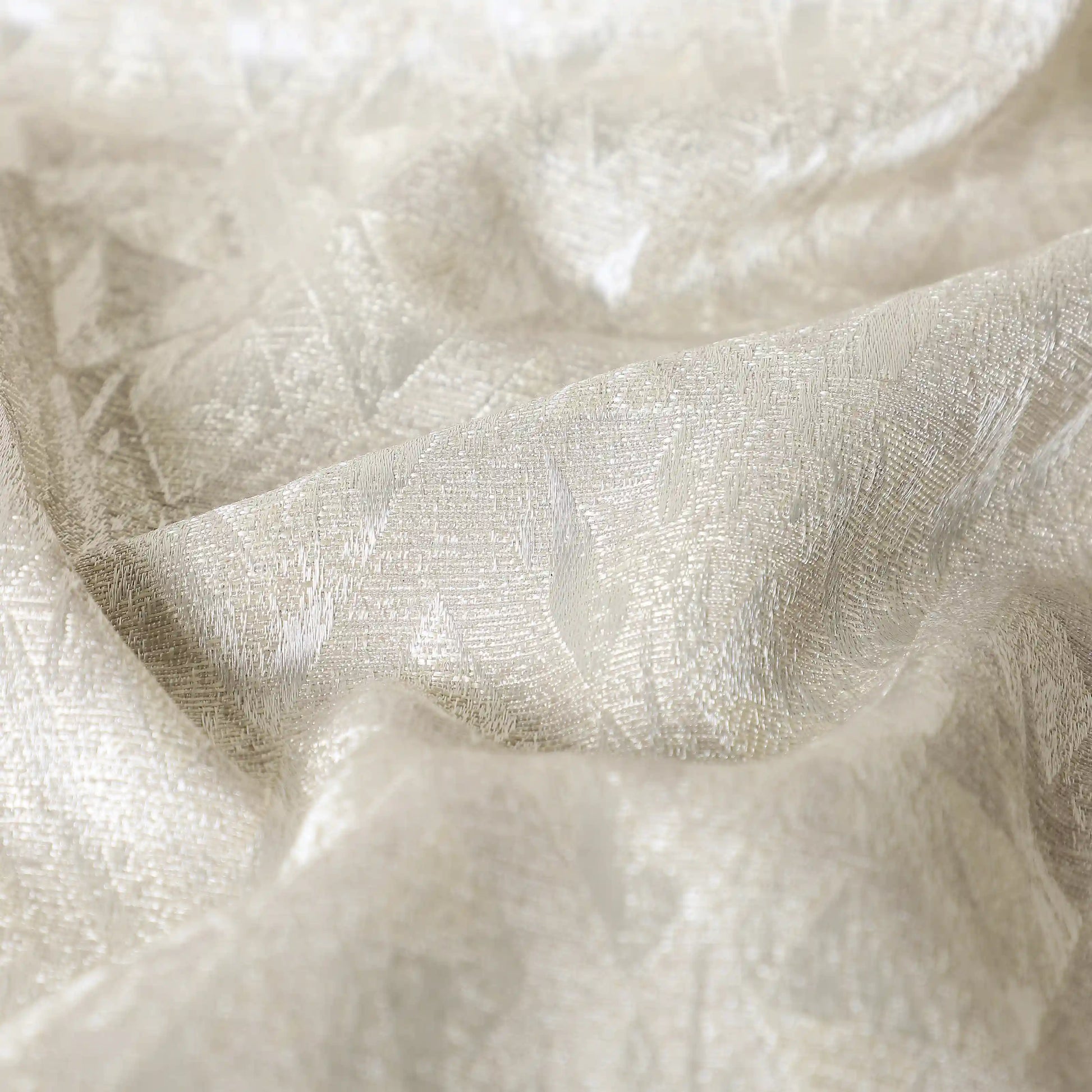 De Jacquard - Classic Set Of 2 Jacquard Readymade Curtains | Diamond Drift Stone / Window (5ft X 4.4ft)