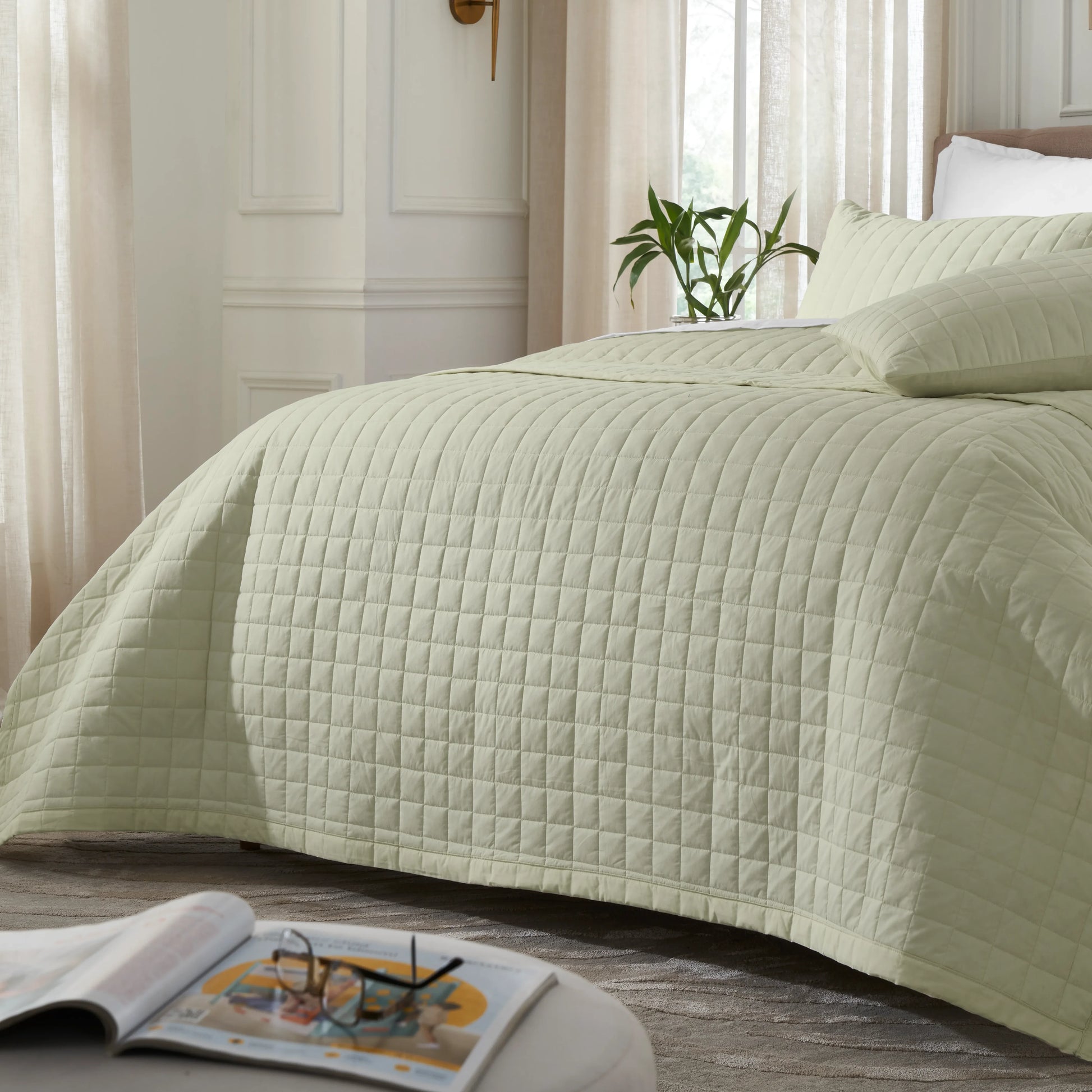 Nuvola | Luxurious Solid Dyed Box Quilted Cotton Bedcover Set Linen