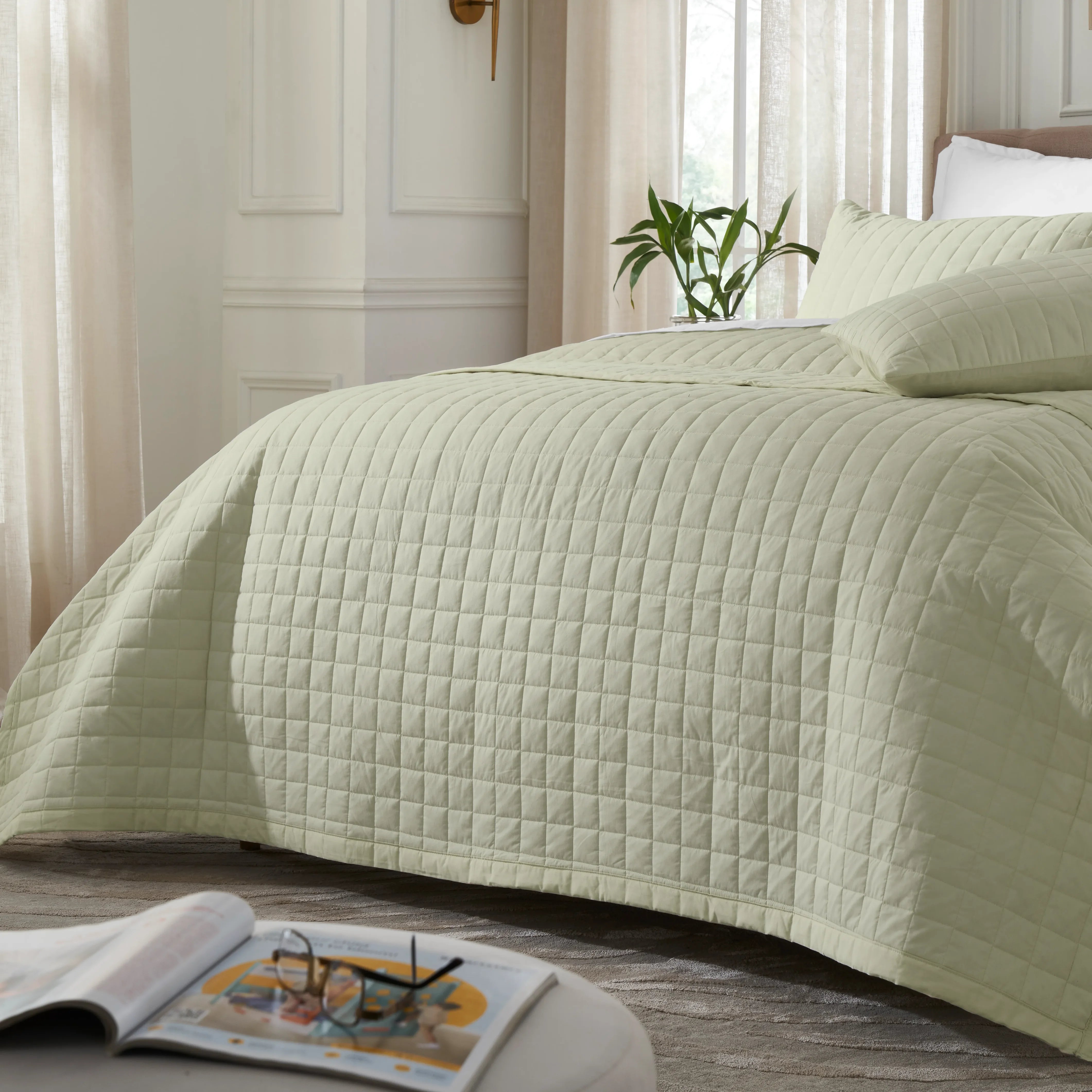 Nuvola | Luxurious Solid Dyed Box Quilted Cotton Bedcover Set Linen