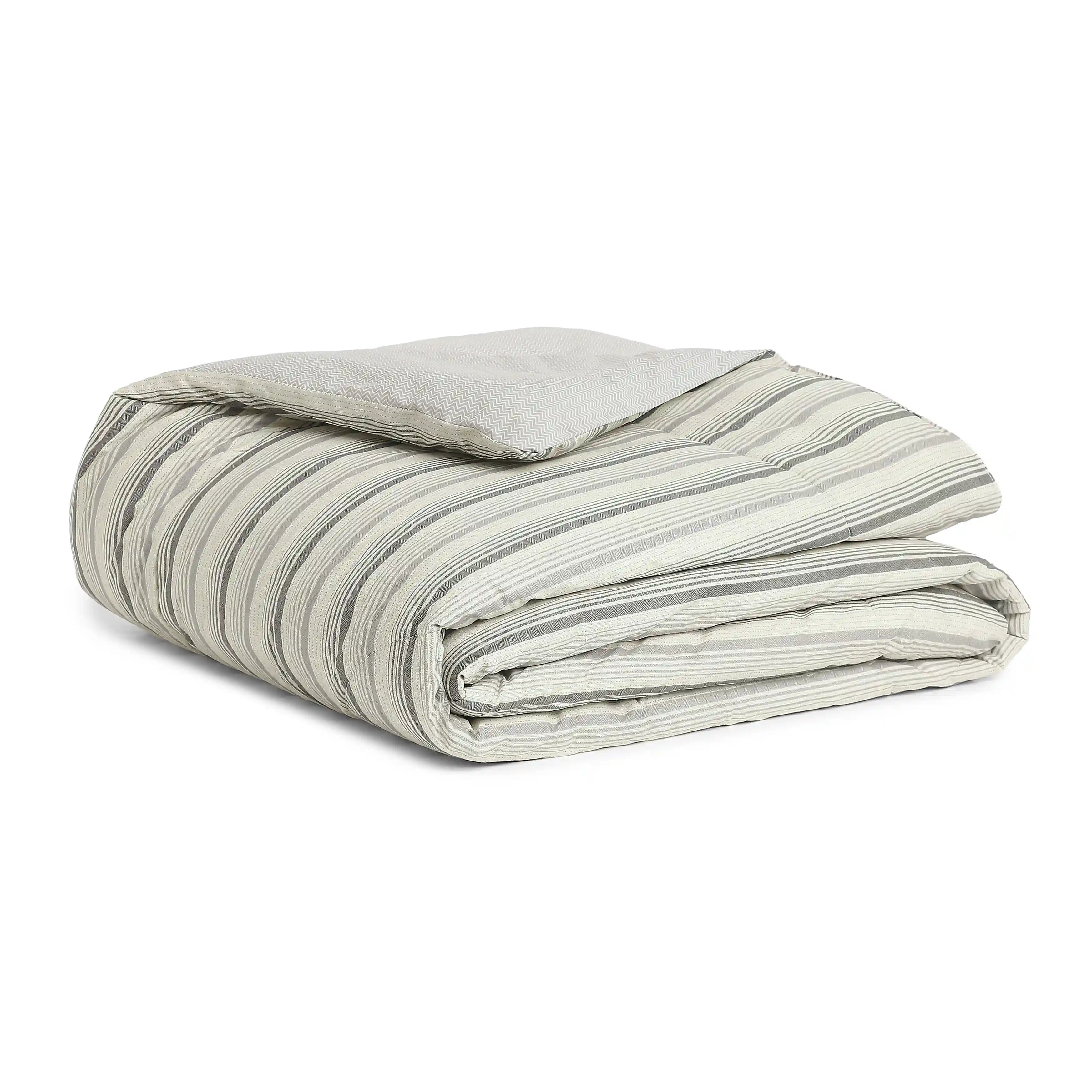 Threadscapes Printed Comforter-120gsm-Black & White Black & White / Double