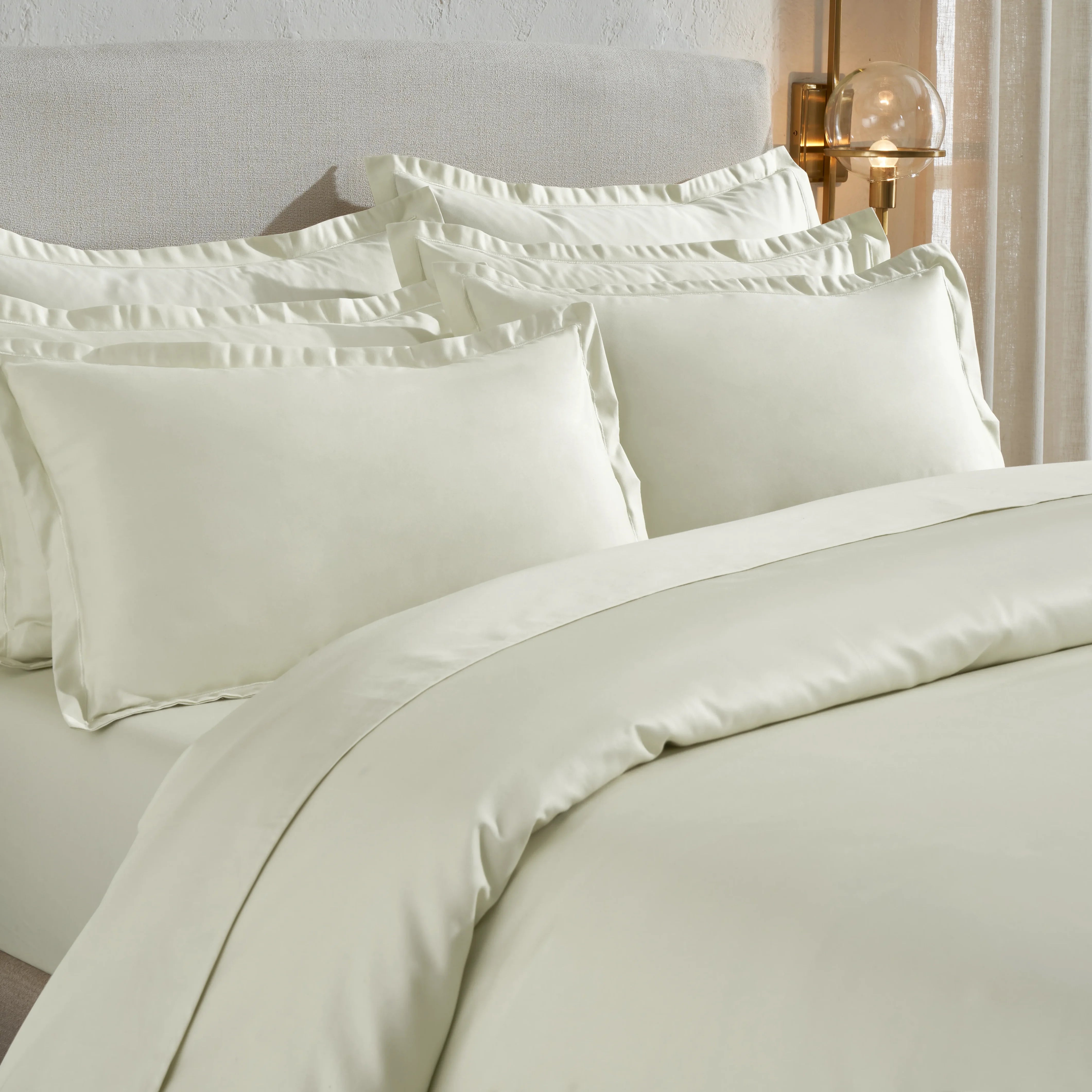 Pelushe | 800TC Long Staple Cotton Luxurious Super Soft Fitted Sheet Set | Pillow Cover with Merrow Hem Treatment Ivory / King