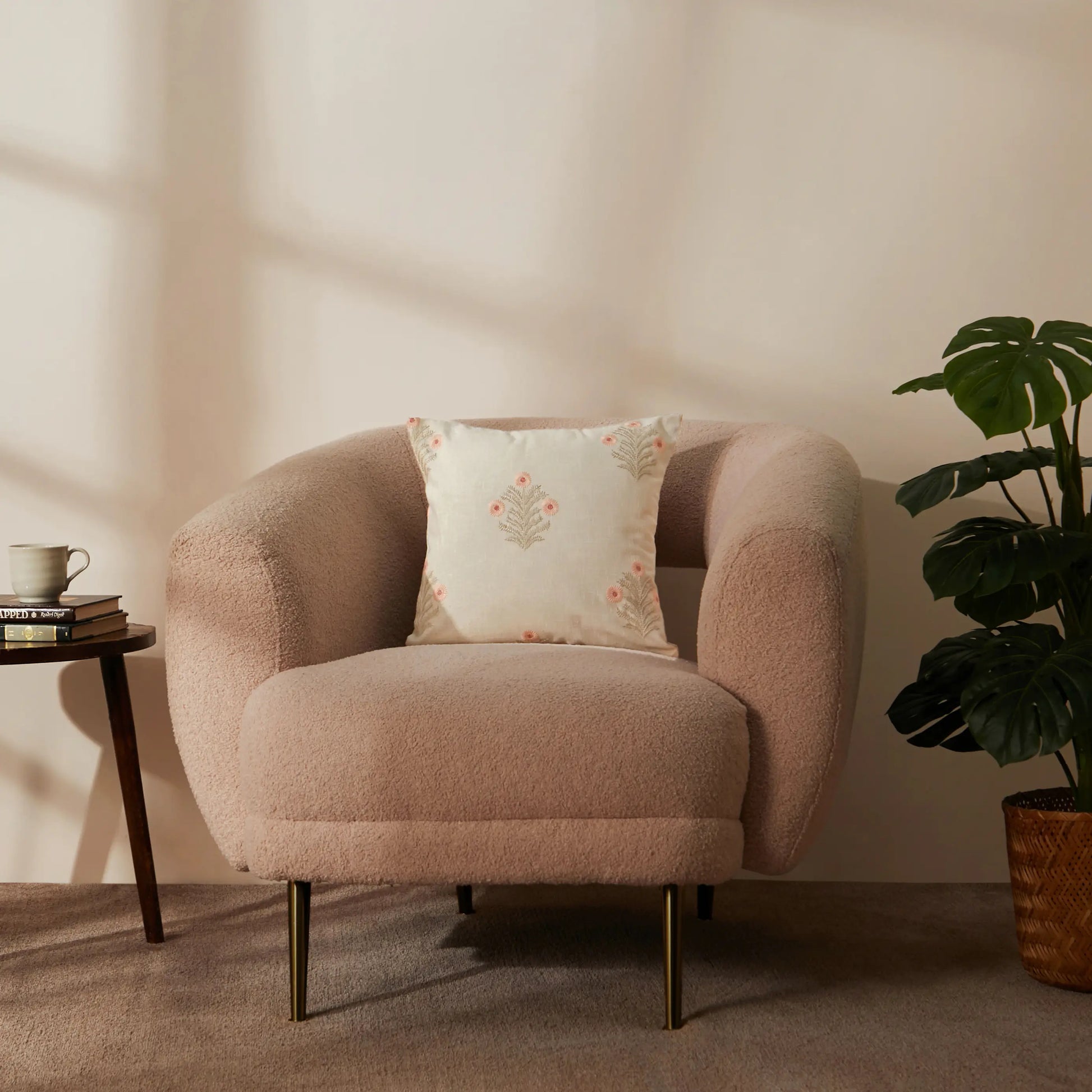 Vissencia Embroidered Cushion Cover | Threaded Bloom Light Pink / Cushion Cover (51cm x 51cm)