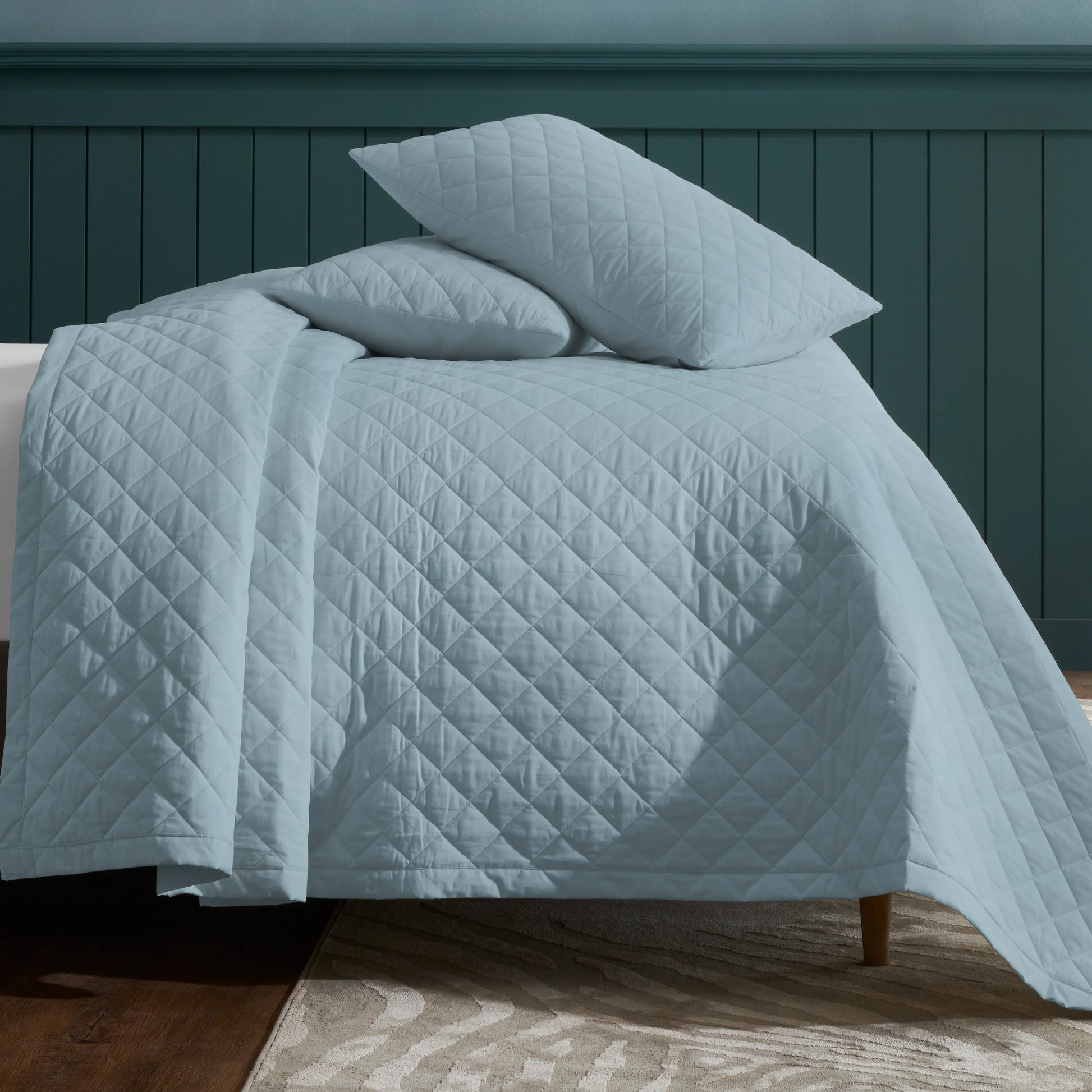 Nuvola | Luxurious Solid Dyed Diamond Quilted Cotton Bedcover Set French Blue