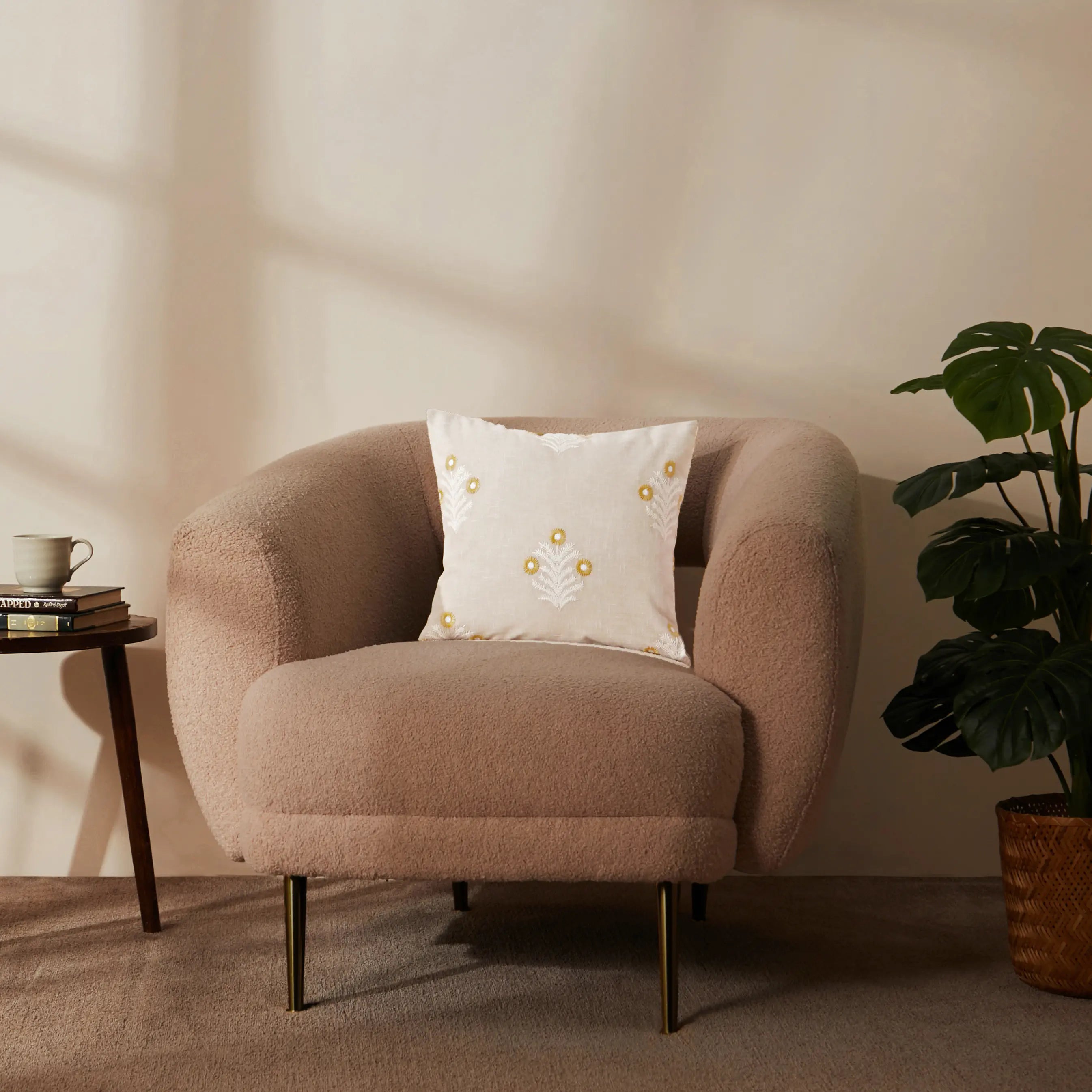 Vissencia Embroidered Cushion Cover | Threaded Bloom Mustard / Cushion Cover (41cm x 41cm)