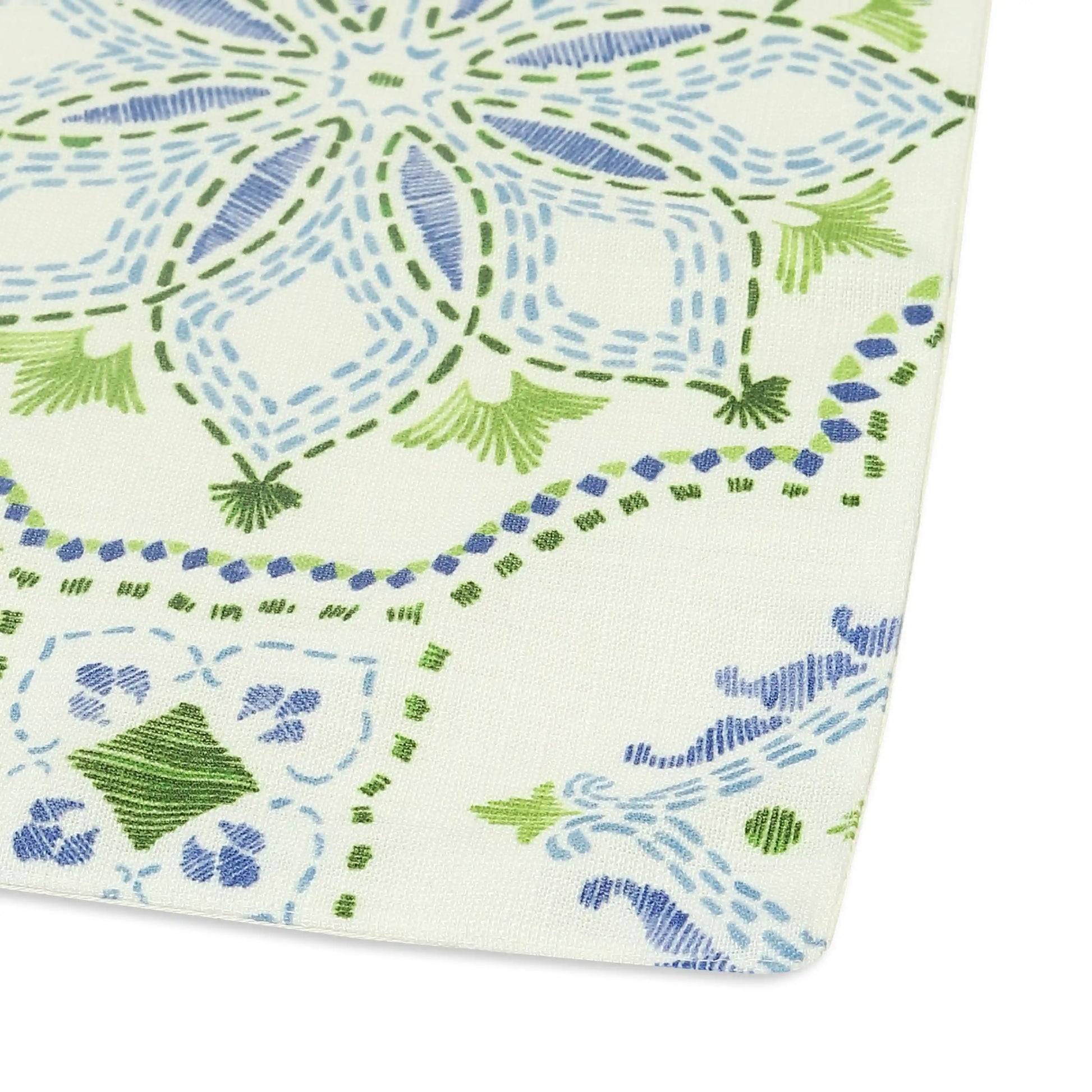 Nonna's Home 100% Polyester Table Runner Bespoke Blooms / Table Runner (34cm x 120cm)