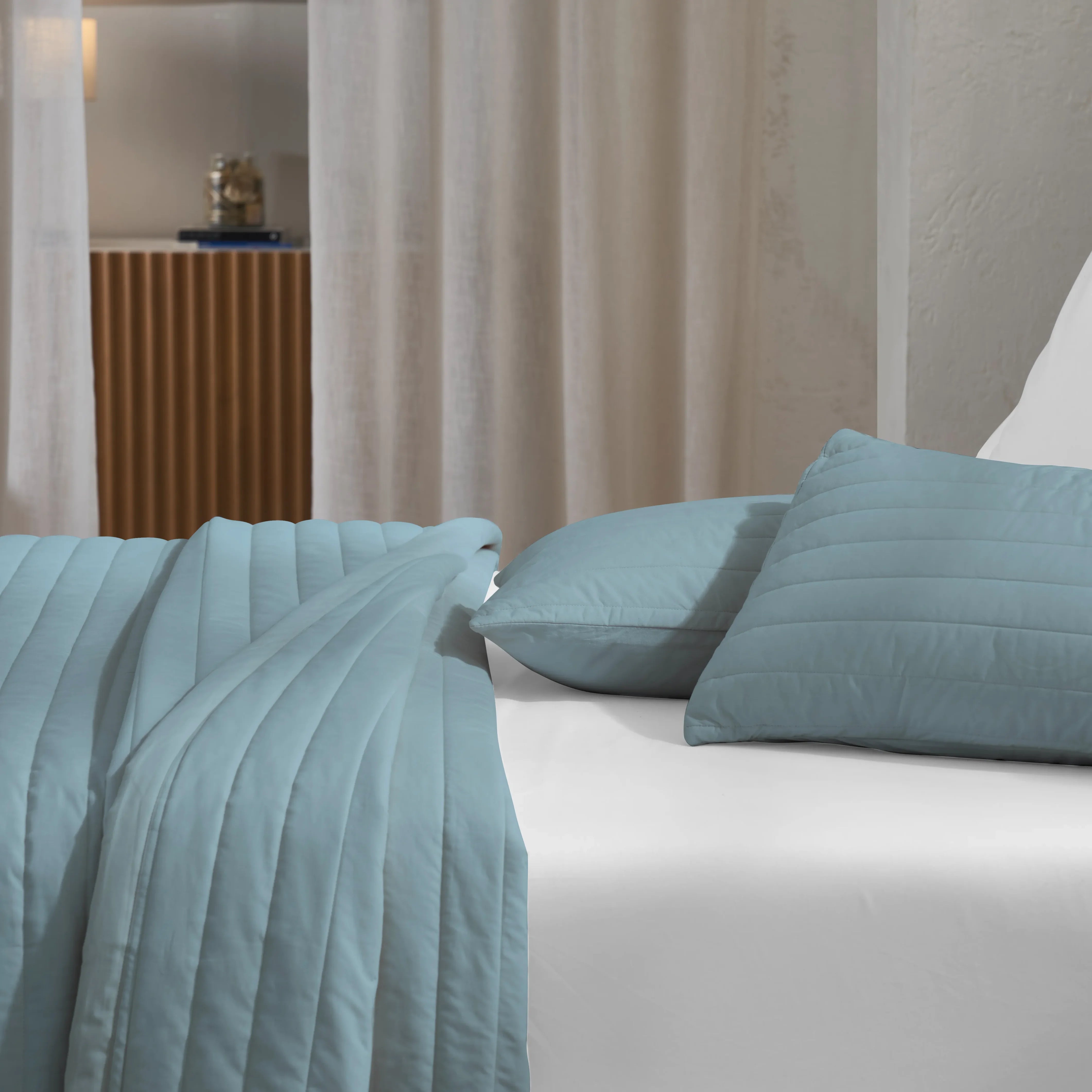 Nuvola | Luxurious Solid Dyed Straight Quilted Cotton Bedcover Set French Blue