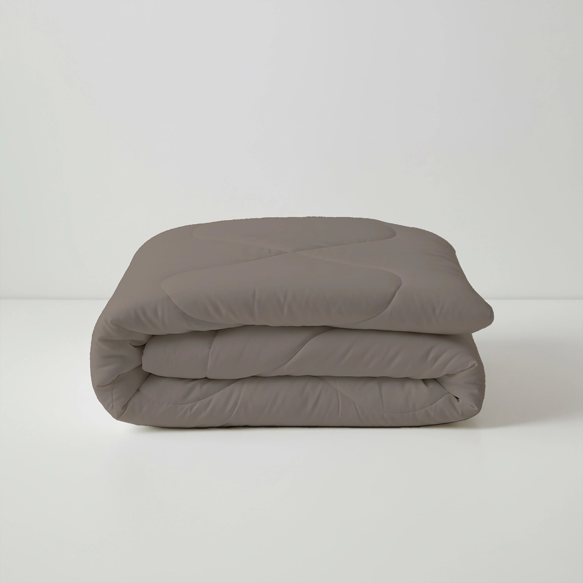 Plumelle | All Season 150 GSM Reversible Comforter - Beige & Brown Beige Brown / King