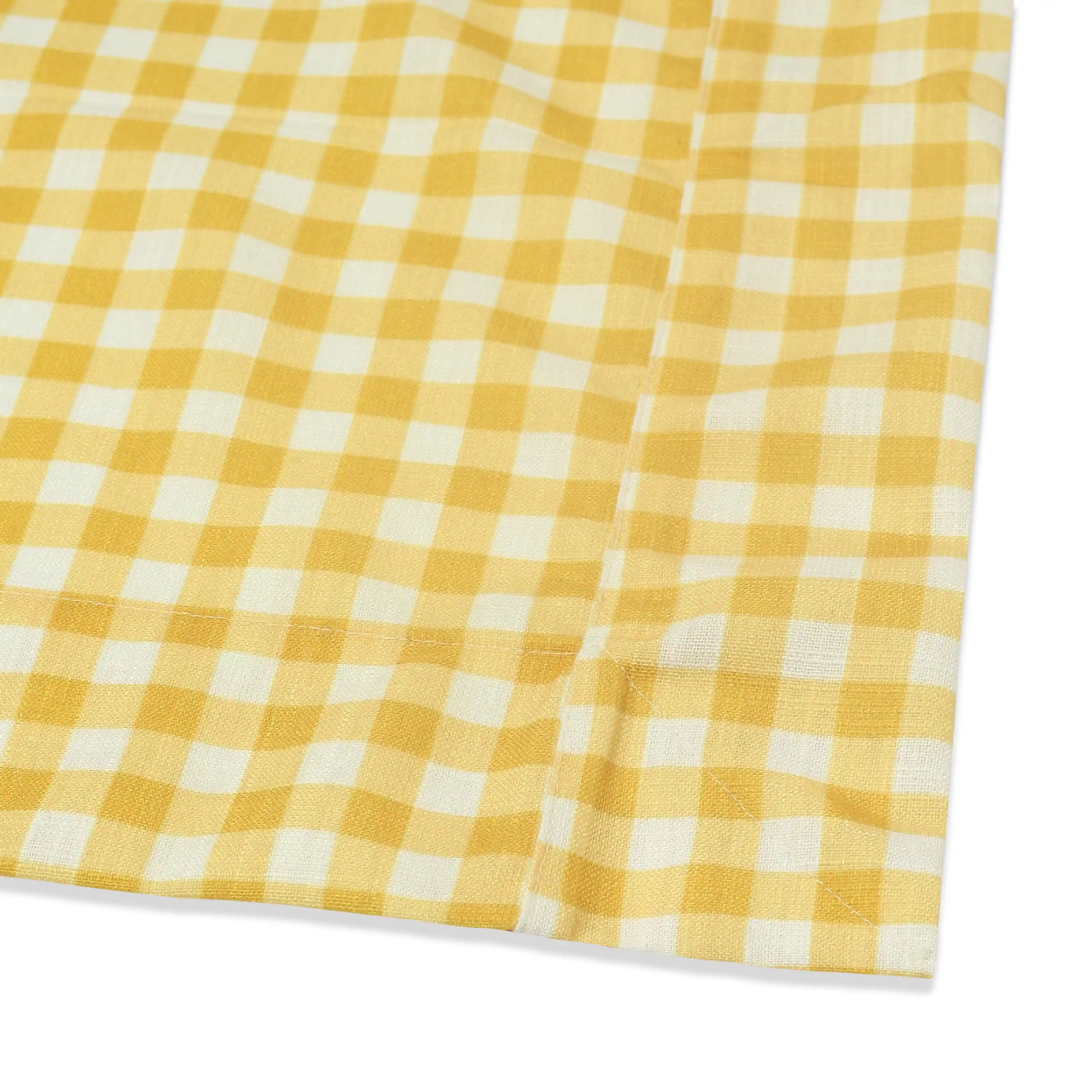 Nonna's Home 100% Polyester Table Cloth Small Turmeric Gingham / Table Cloth (150cm x 150cm)