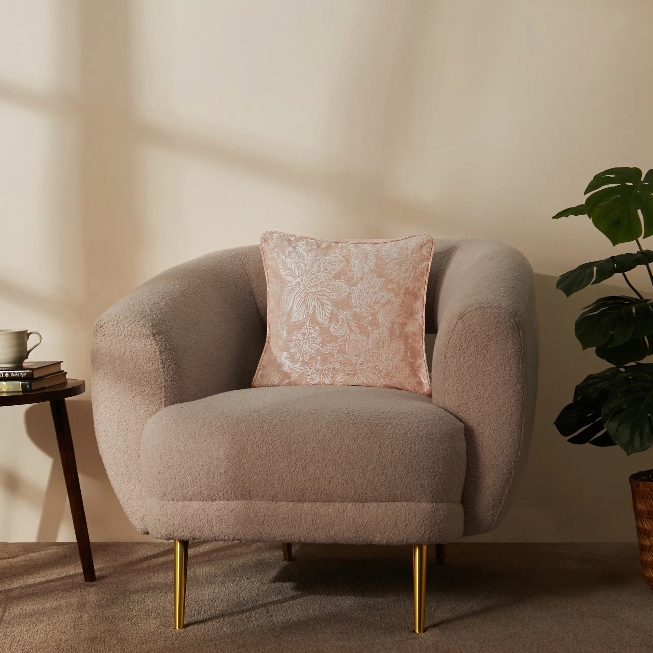 Vissencia Printed Cushion Cover | Blooming Chintz Desert Pearl / Cushion Cover (51cm x 51cm)