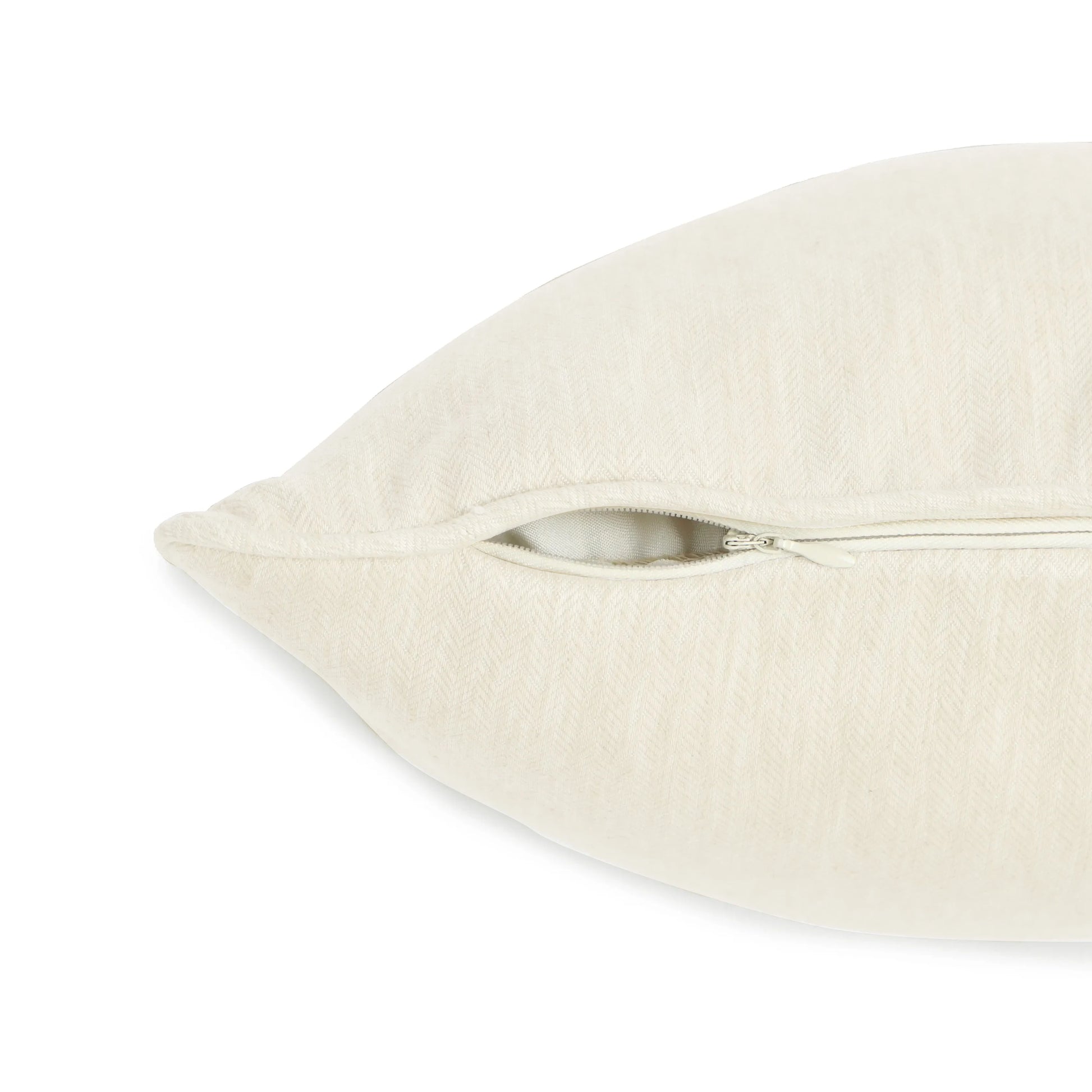 Vissencia Solid Cushion Cover | Textured Weaves Cream / Cushion Cover (41cm x 41cm)