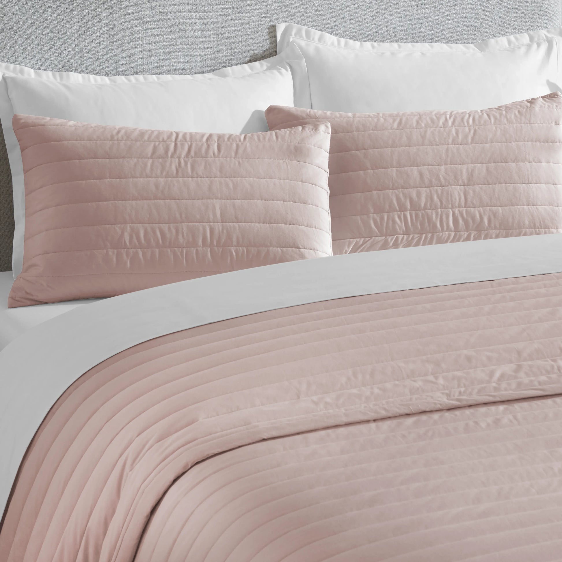 Nuvola | Luxurious Solid Dyed Straight Quilted Cotton Bedcover Set Sepia Rose