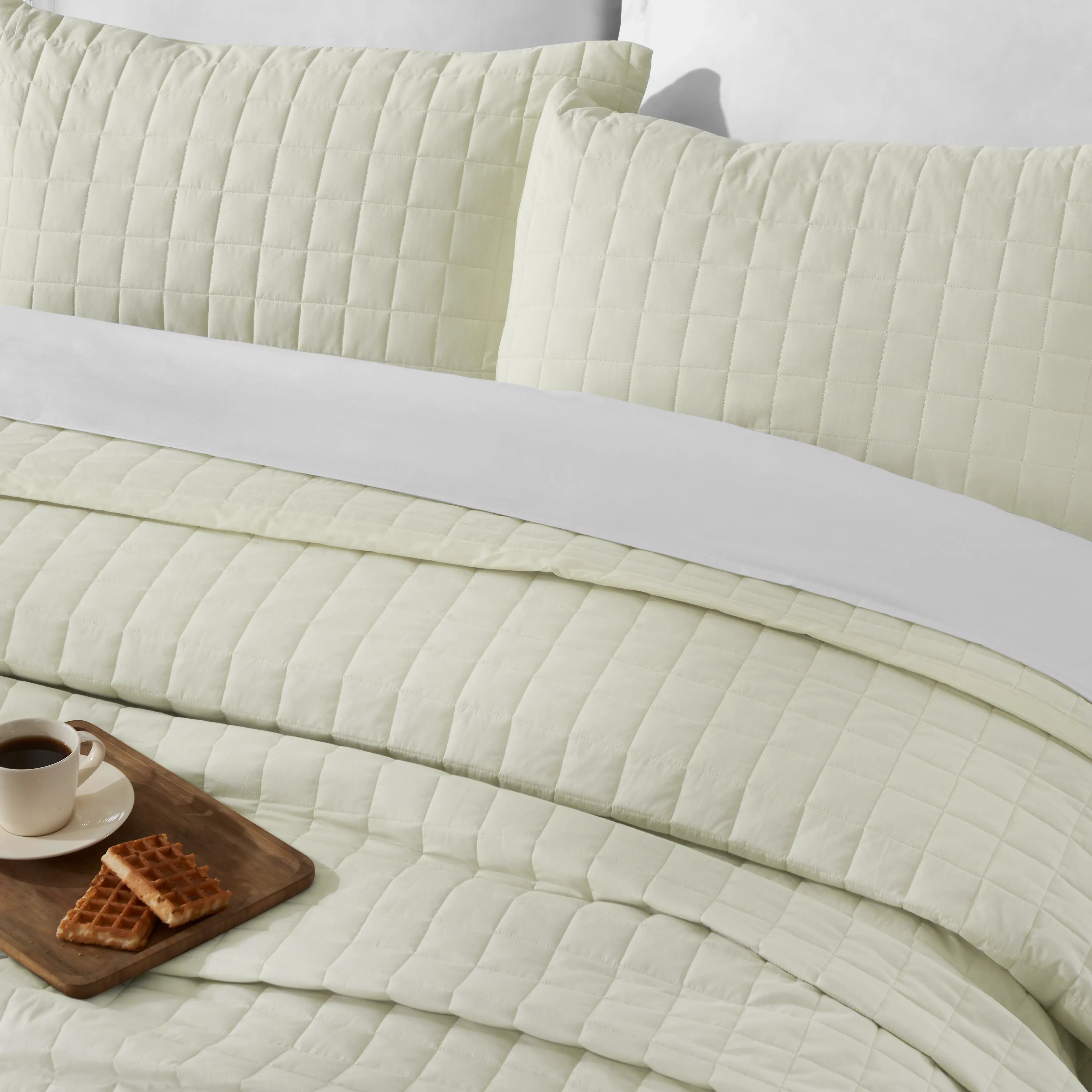 Nuvola | Luxurious Solid Dyed Box Quilted Cotton Bedcover Set Ivory