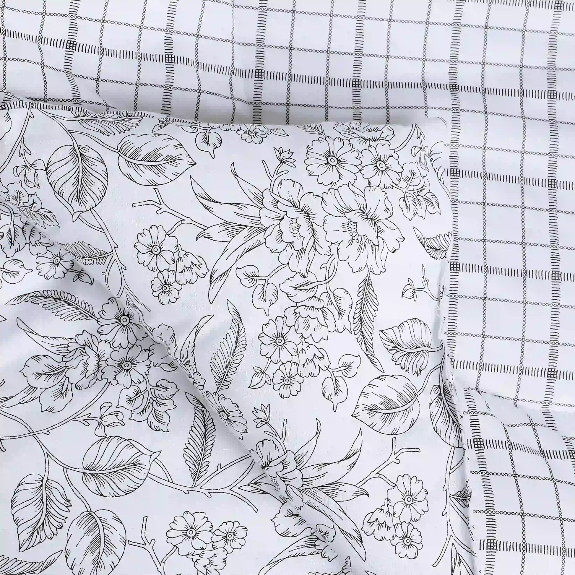 Mishella Printed Charcoal Checks Comforter-240gsm Charcoal Checks / Double