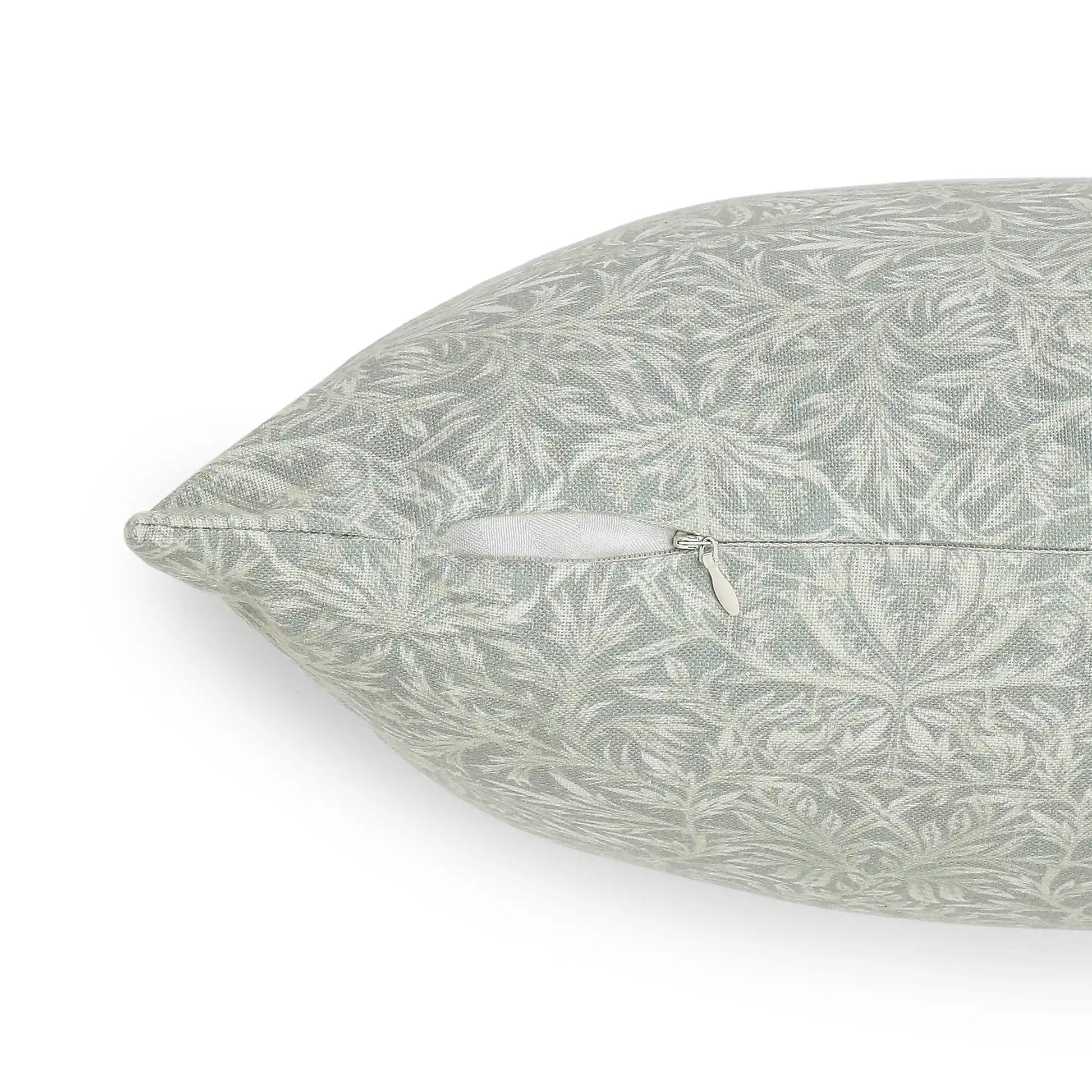 Vissencia Printed Cushion Cover | Floral Fresco Sage / Cushion Cover (41cm x 66cm)