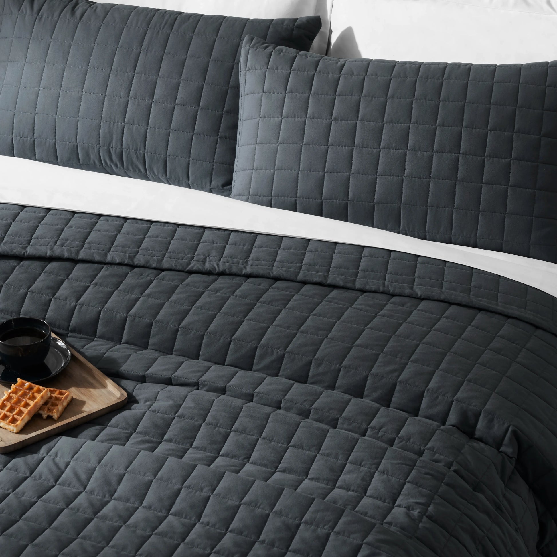 Nuvola | Luxurious Solid Dyed Box Quilted Cotton Bedcover Set Charcoal