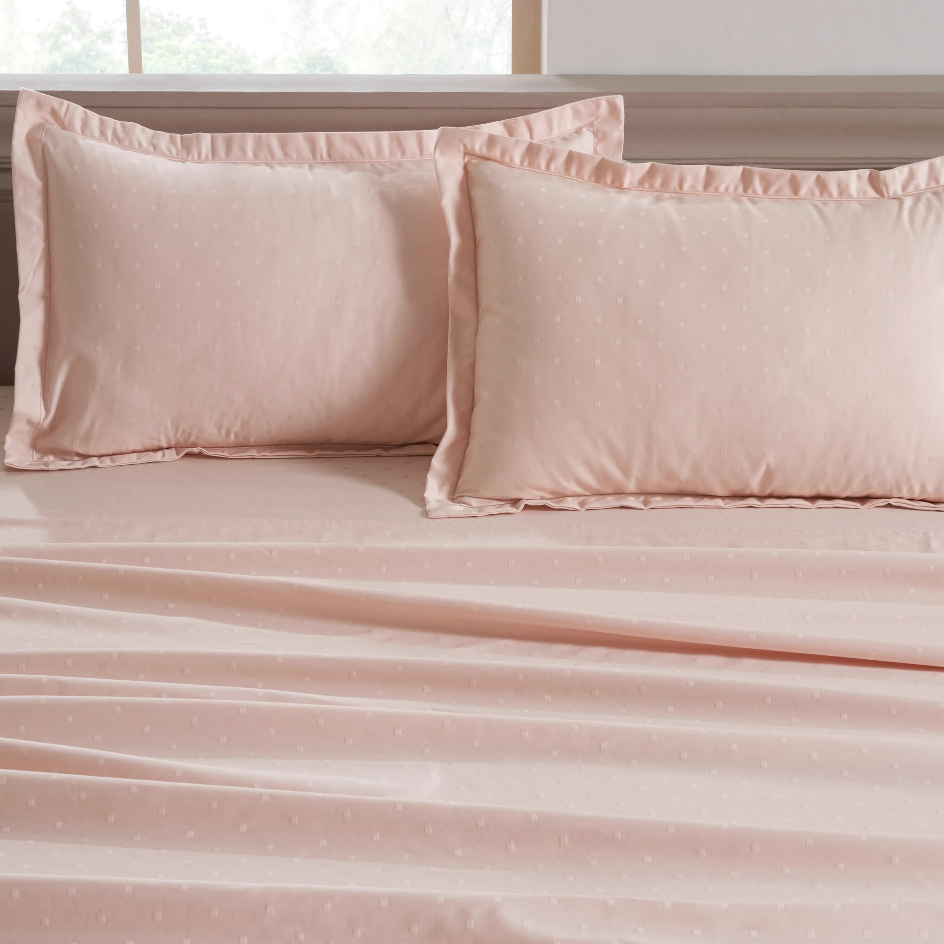 Ricaso | 1000TC Egyptian Cotton Swiss Dot Super Soft Fitted Sheet Set | Pillow Cover with Merrow Hem Treatment Veiled Rose / King