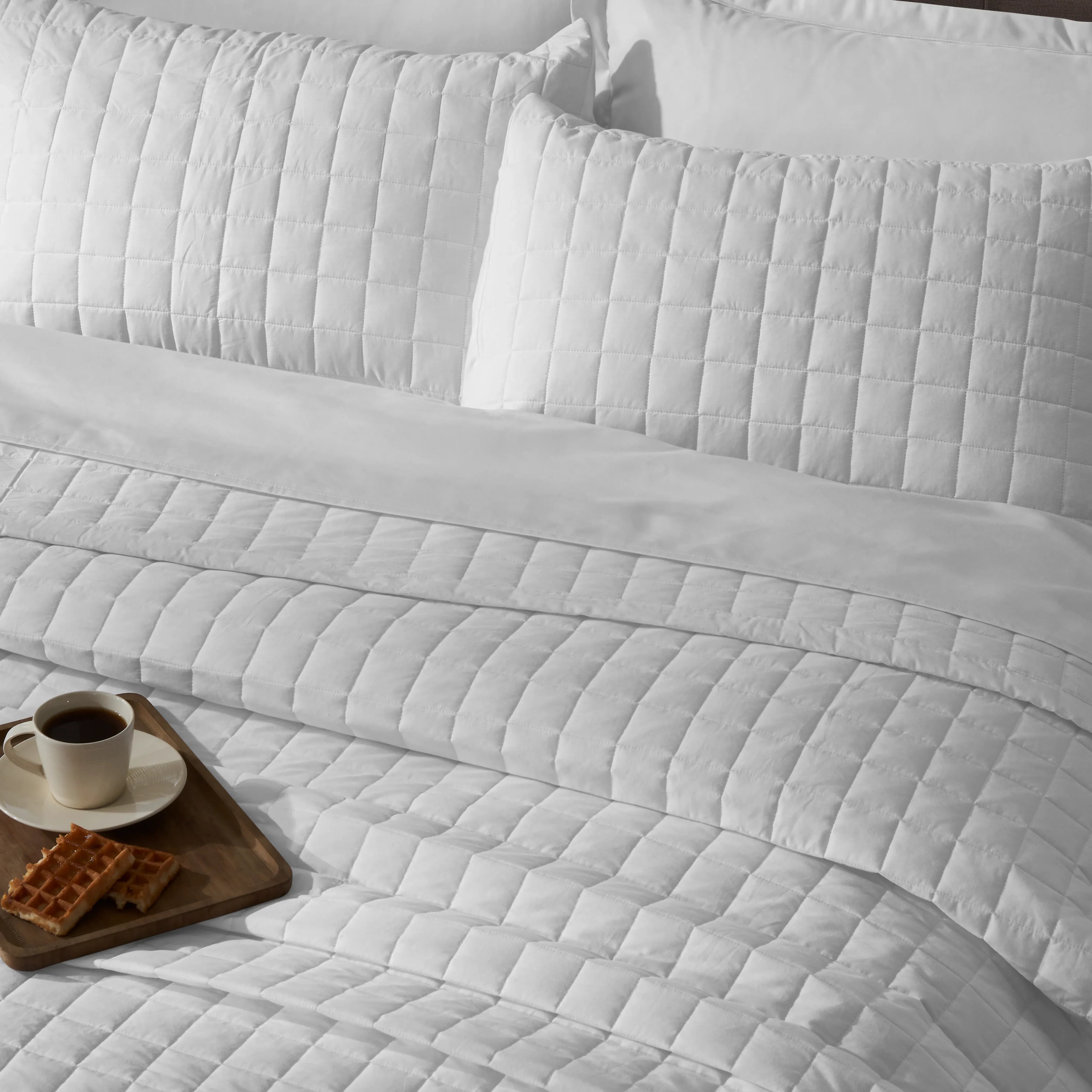 Nuvola | Luxurious Solid Dyed Box Quilted Cotton Bedcover Set Optical White