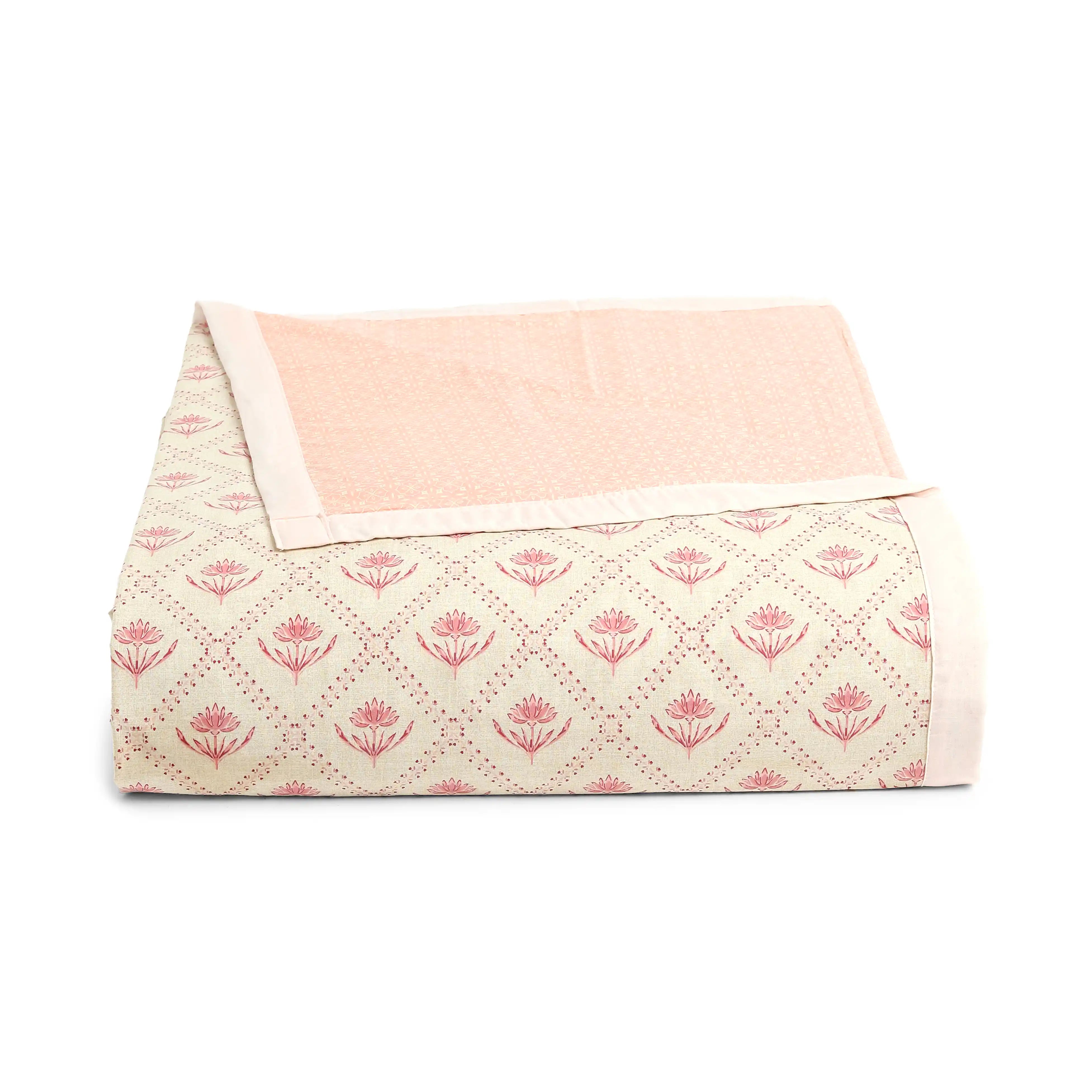 Chippa Lane | Contemporary Indian Print Design Coordinated Bedding Set | Set of Bedsheet & Dohar-Red Red / Double