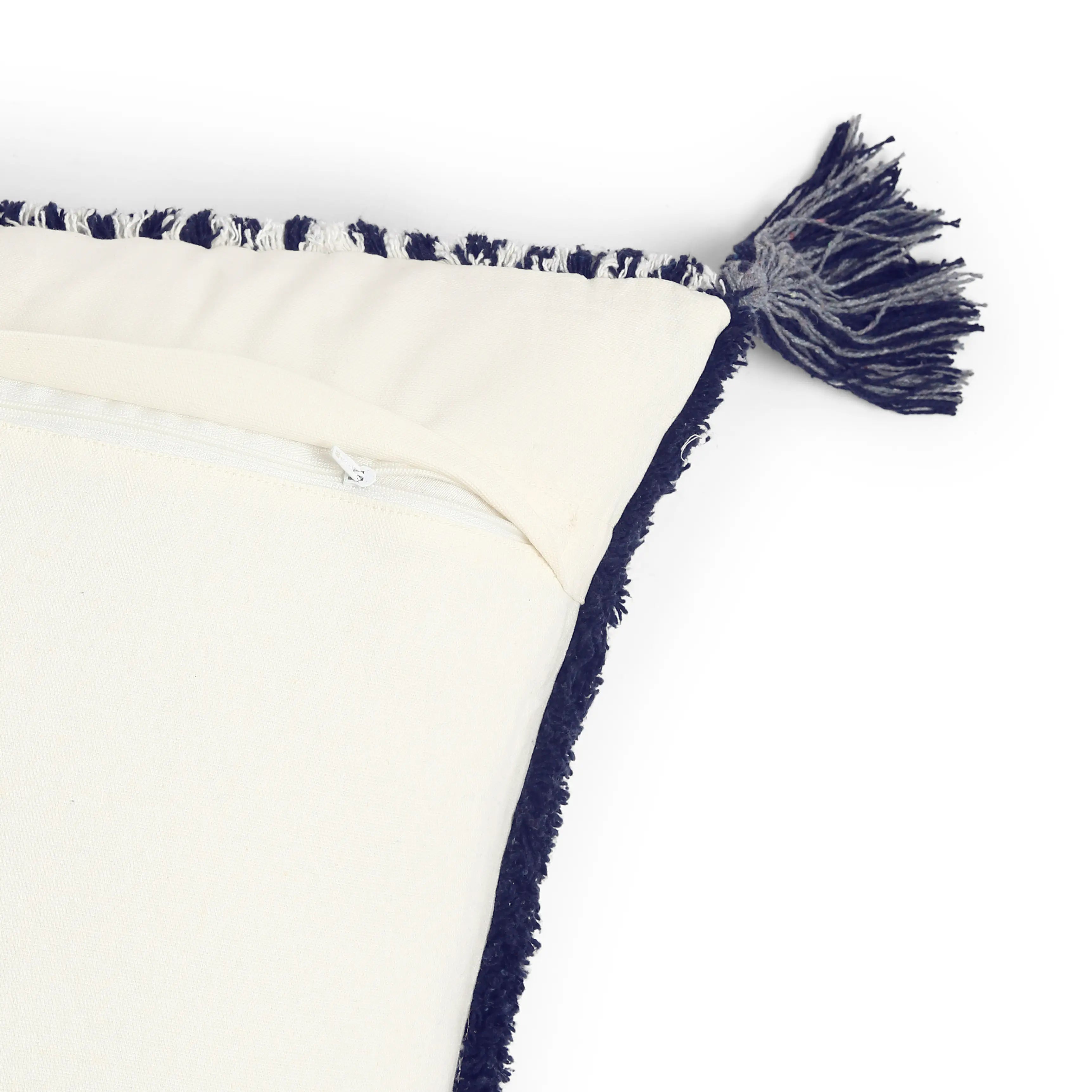 Vissencia 100% Cotton Knitted Cushion Cover | Triangle Nest Ash / Cushion Cover (51cm x 51cm)